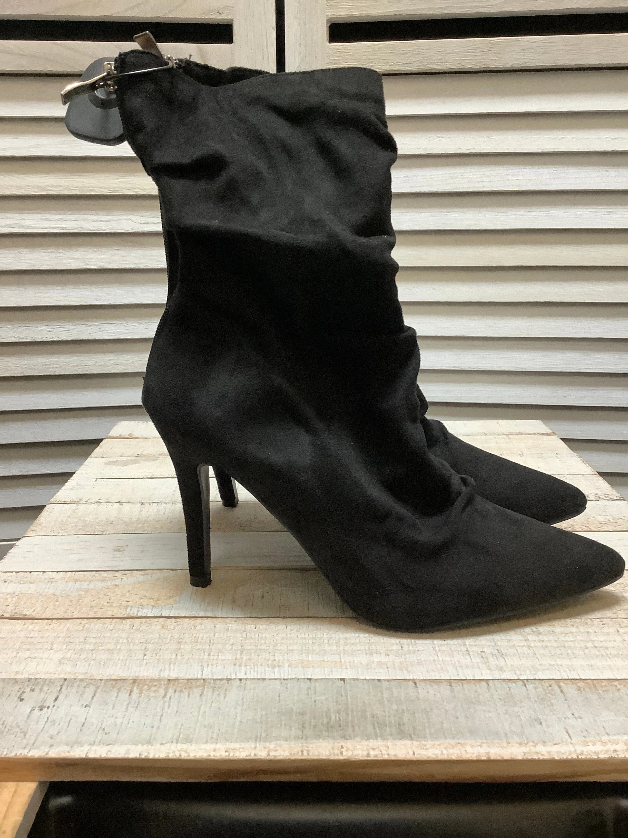 Boots Ankle Heels By Clothes Mentor  Size: 8.5 Dolce Vita Boots