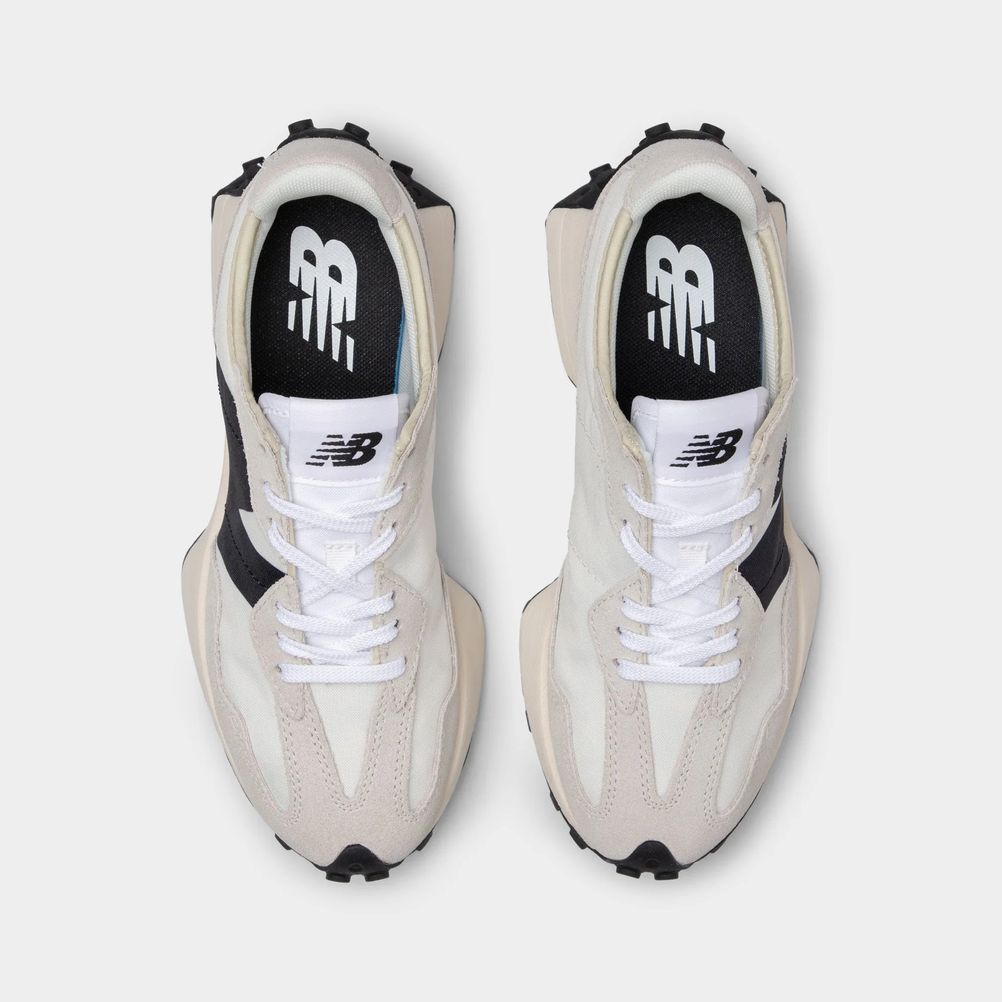 New Balance Women's WS327FE Sea Salt / Black New Balance 327 Womens 8