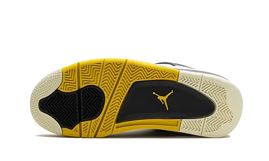 Sneakers Cleaner Air Jordan 4 Vivid Sulfur