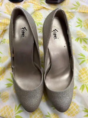 Warm Business Casual Shoes Shoes Heels Stiletto By Fioni  Size: 7.5