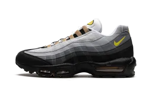 Nike Renew Shoes Air Max 95 "ICONS"