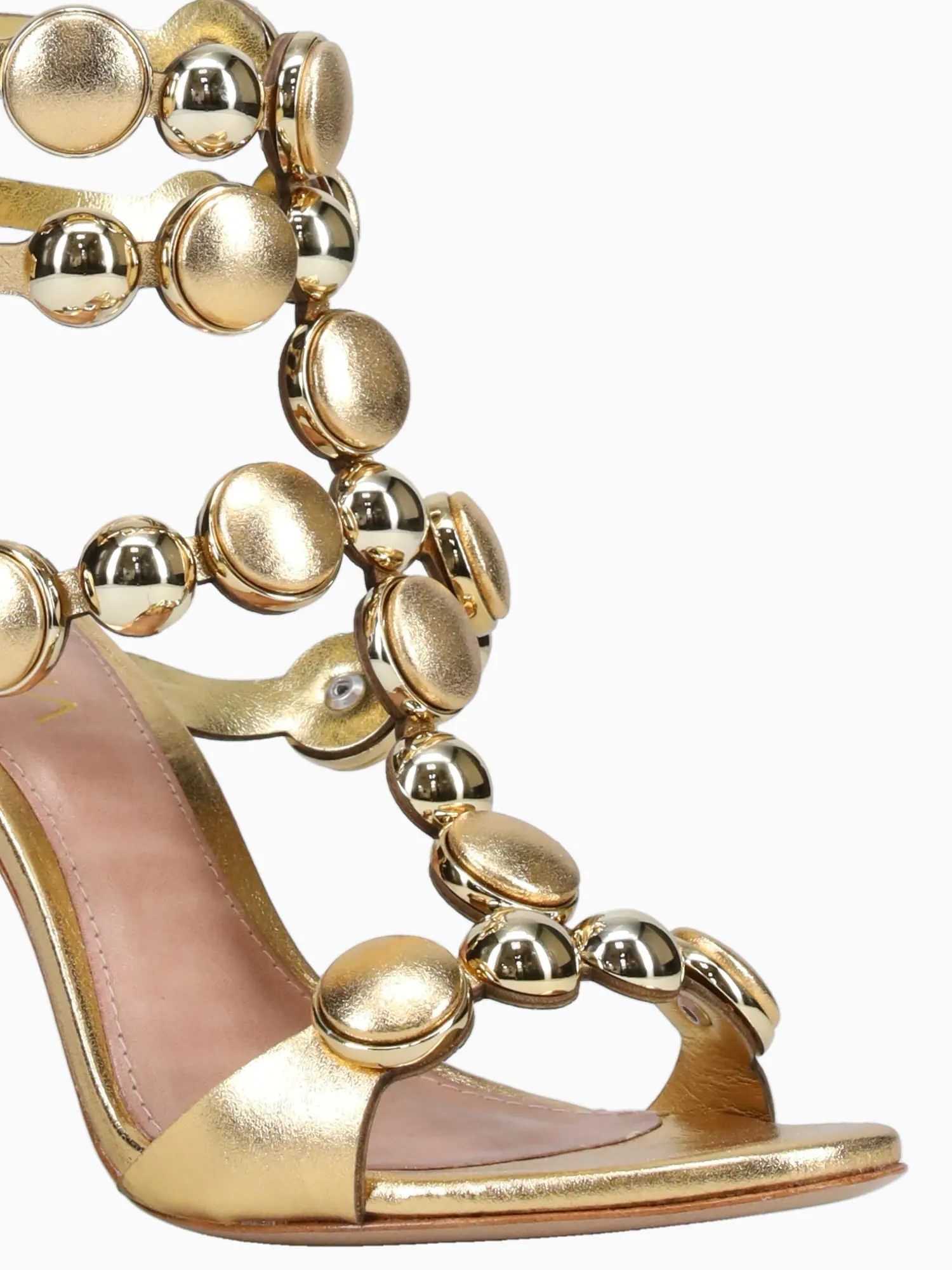 Rybakina Gold Cristal Casual Shoes Style Guide