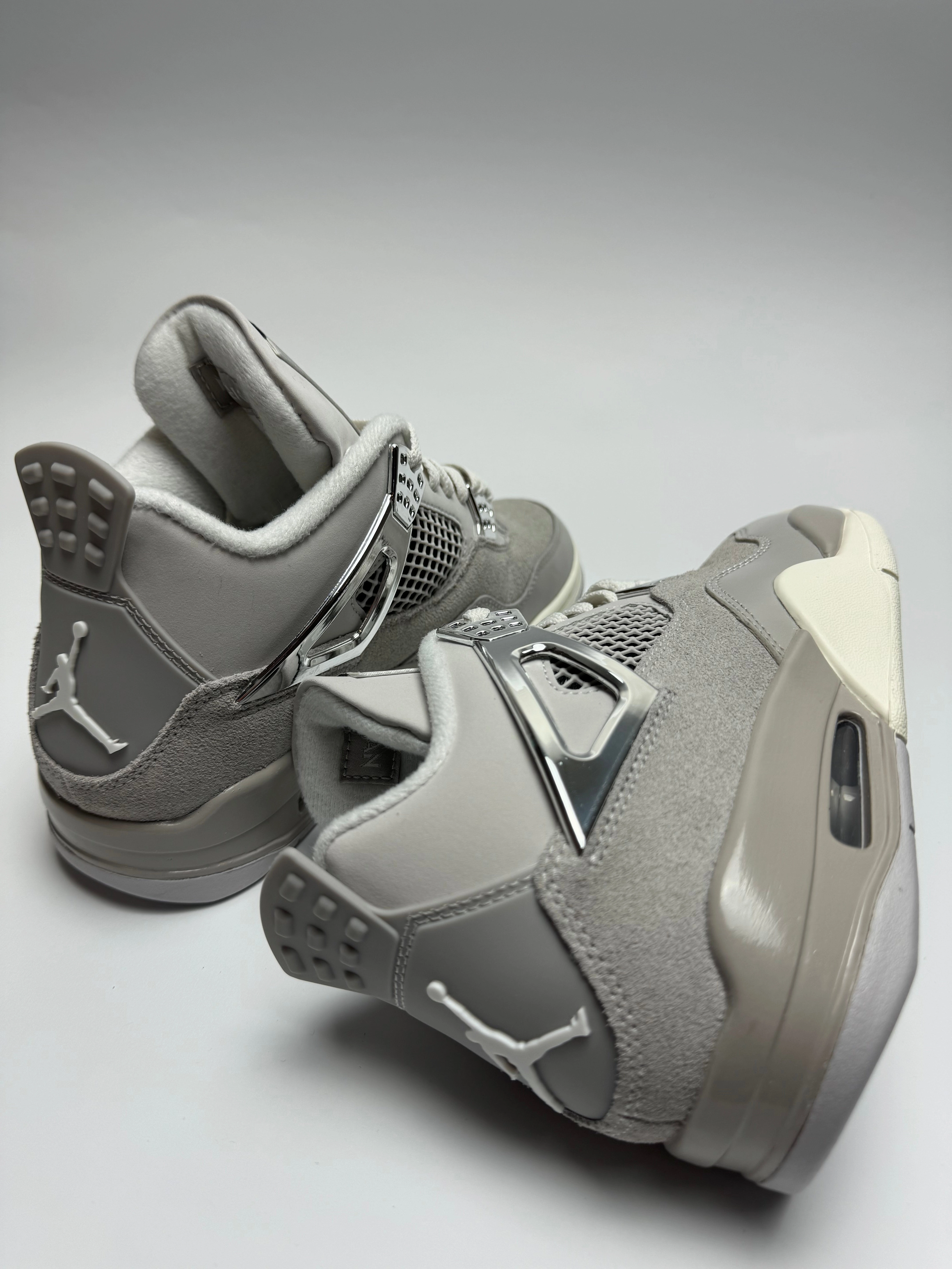 Cheap Work Sneakers Air Jordan 4 "Frozen Moments"