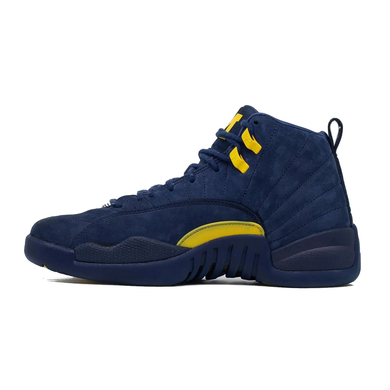 Air Jordan 12, Michigan Balance 530 Sneakers