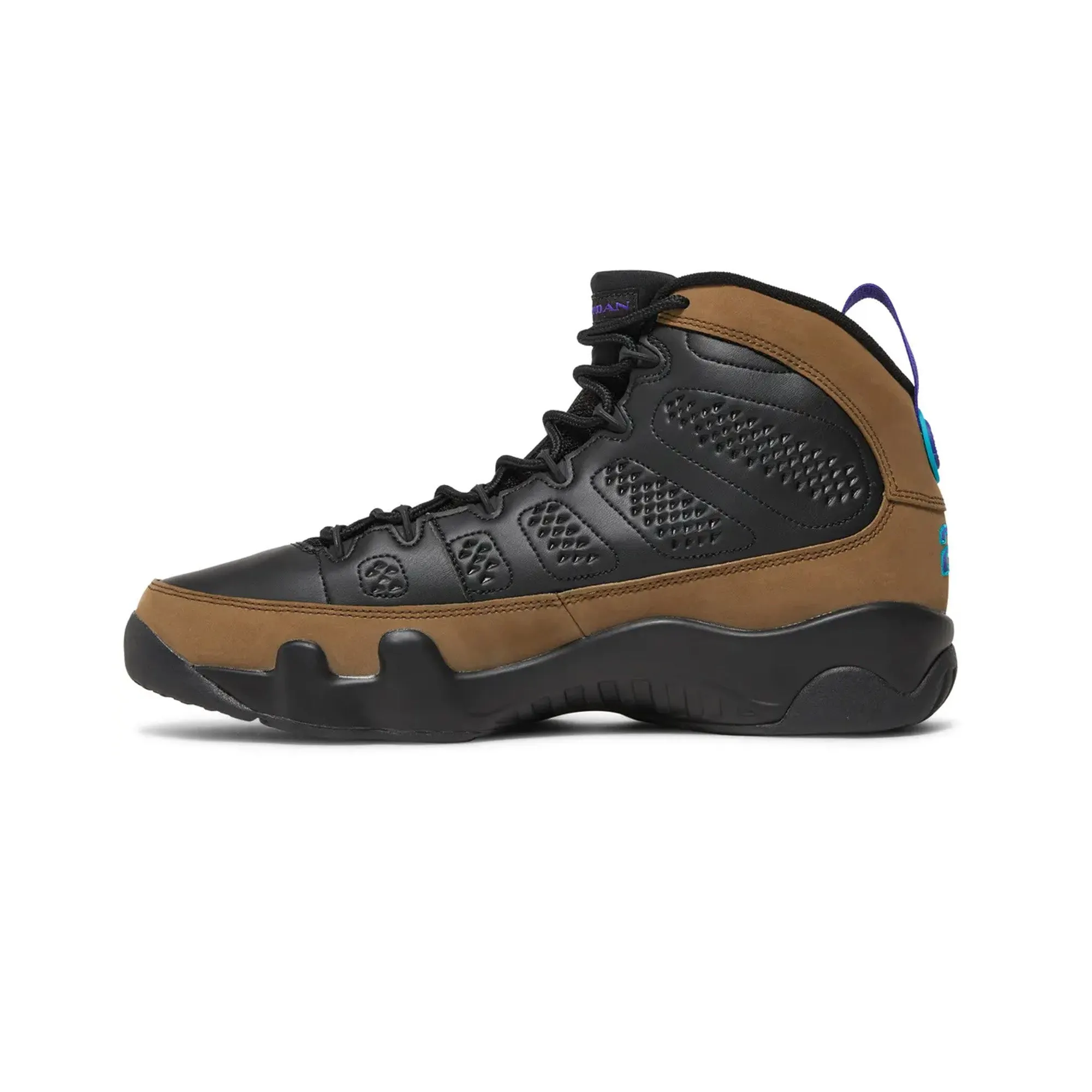 Air Jordan 9 Retro 'Light Olive Concord' (2023) Trimp Sneakers