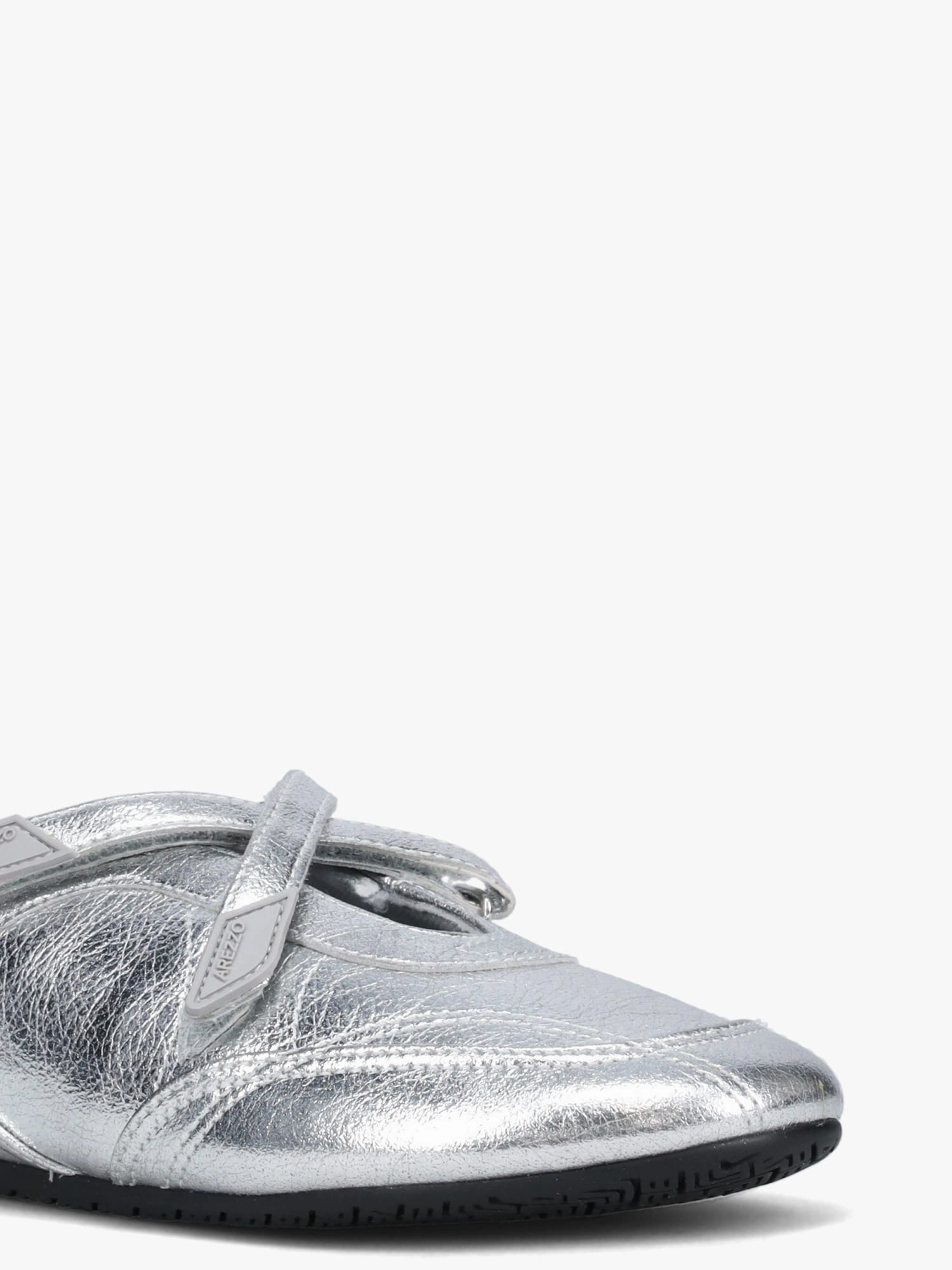 Casual Nike Shoes Darna Silver Metal