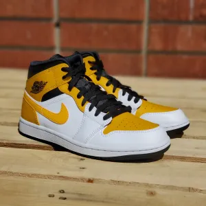 AIR JORDAN 1 MID UNIVERSITY GOLD Sneakers Slippers