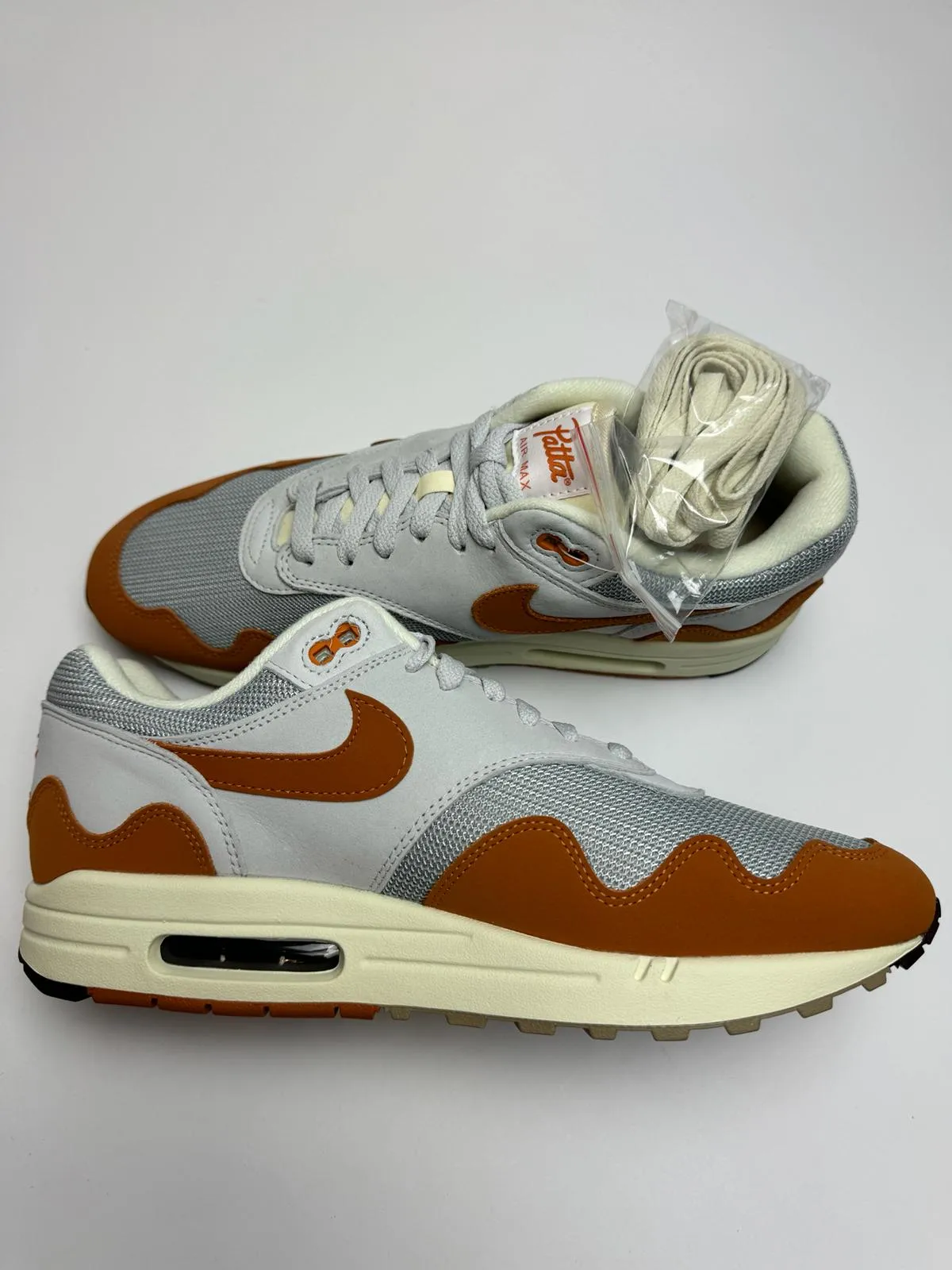 Nike Air Max 1 x Patta Waves "Monarch" Nike Preschool Court Borough Low Recraft Shoes