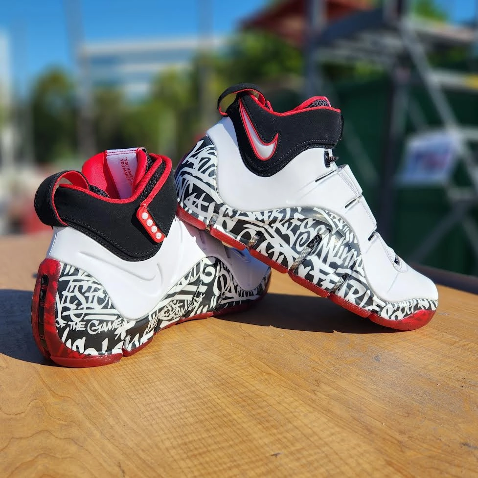 Customize Your Own Shoe Nike ZOOM LEBRON IV 'Graffiti"
