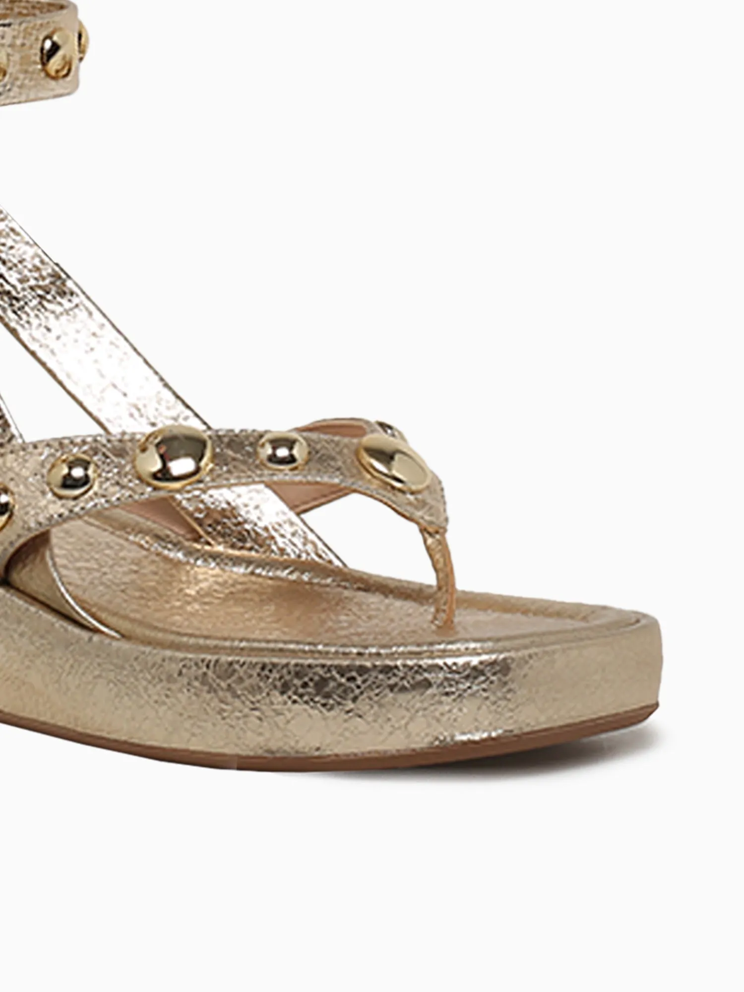 Best Shoes For Both Formal And Casual Elsa Light Gold New Essence