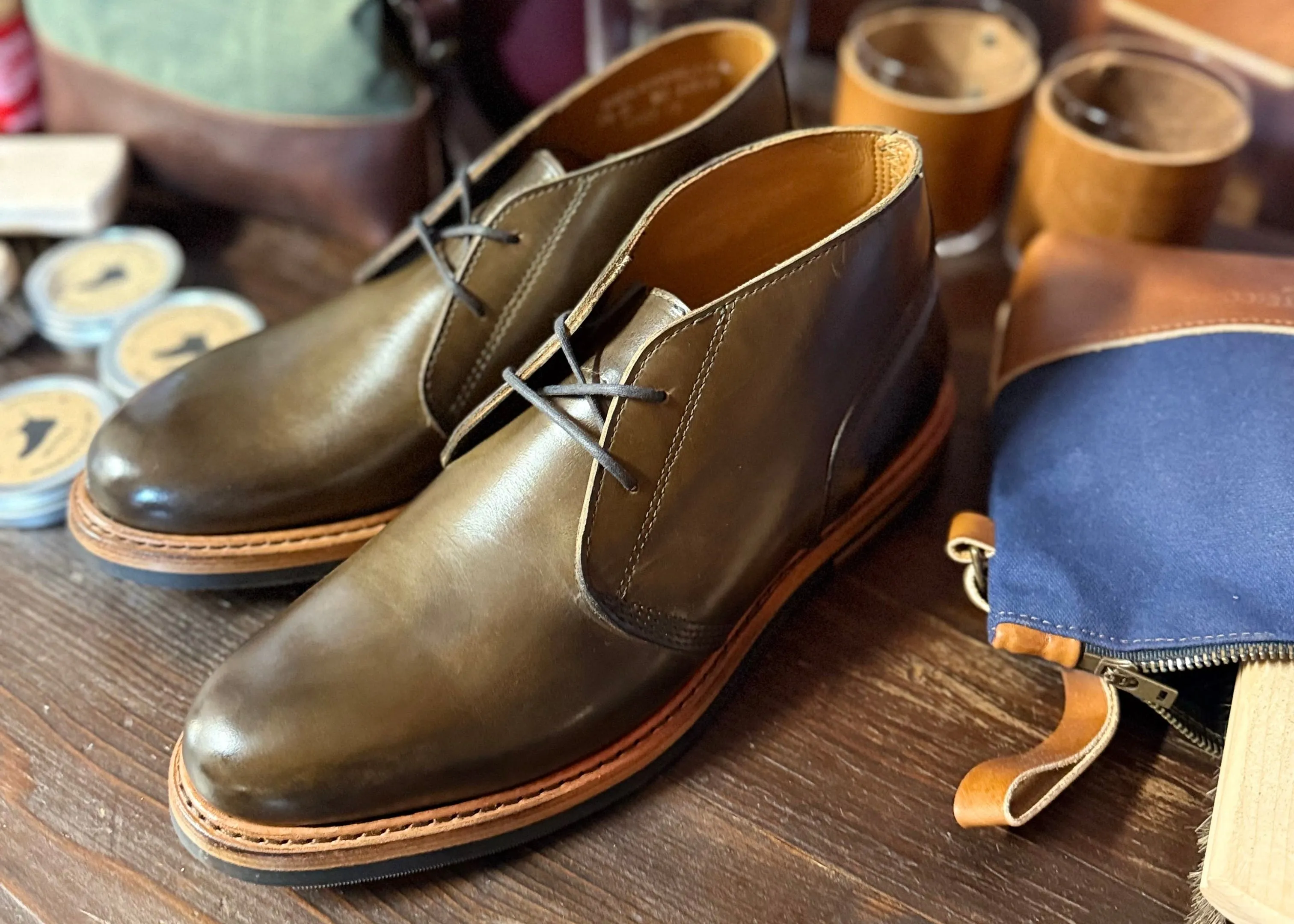 Berwick Gusset Chukka - Olive Mimosa Calf Brown Furry Winter Boots