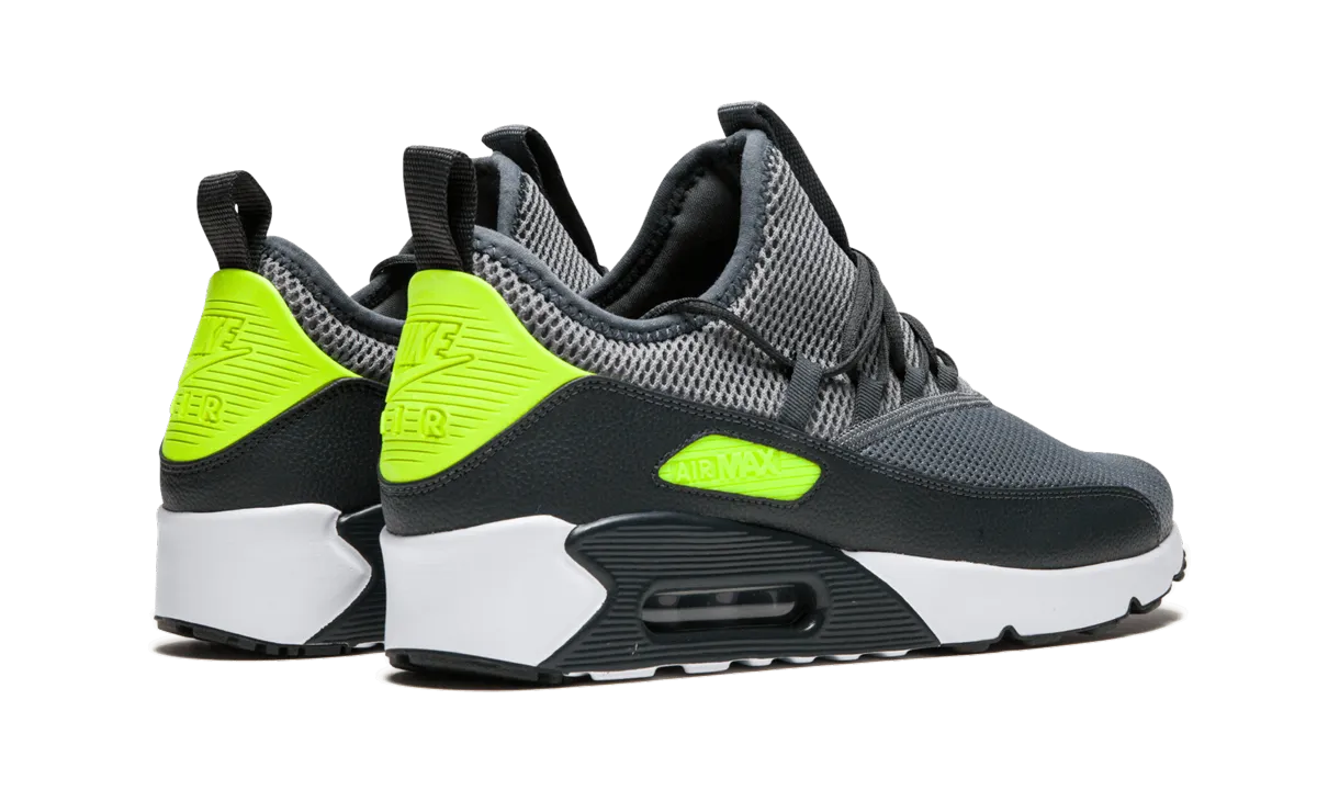 Nike Zoom Tre Shoes Air Max 90 EZ