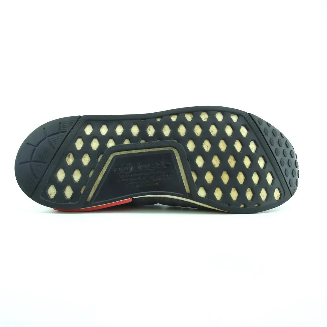 ADIDAS NMD R1 Adidas Campus 00s Shoes Off White