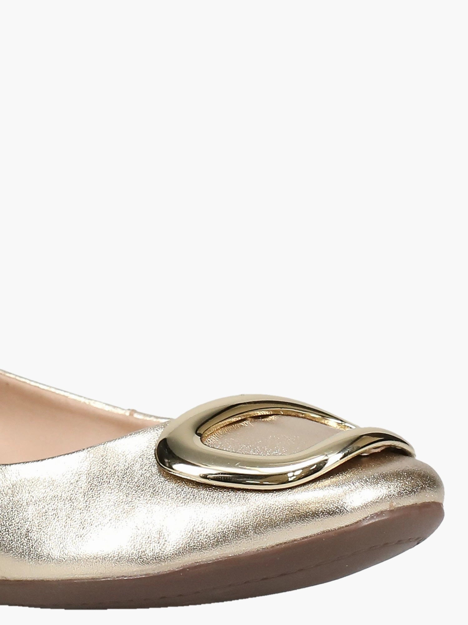 Business Casual With Boat Shoes Fara 0010676 Ouro Claro Metal