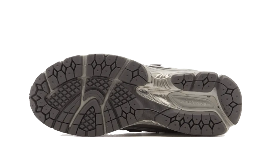 New Balance 1906R Harbor Grey New Balance Combat Boots