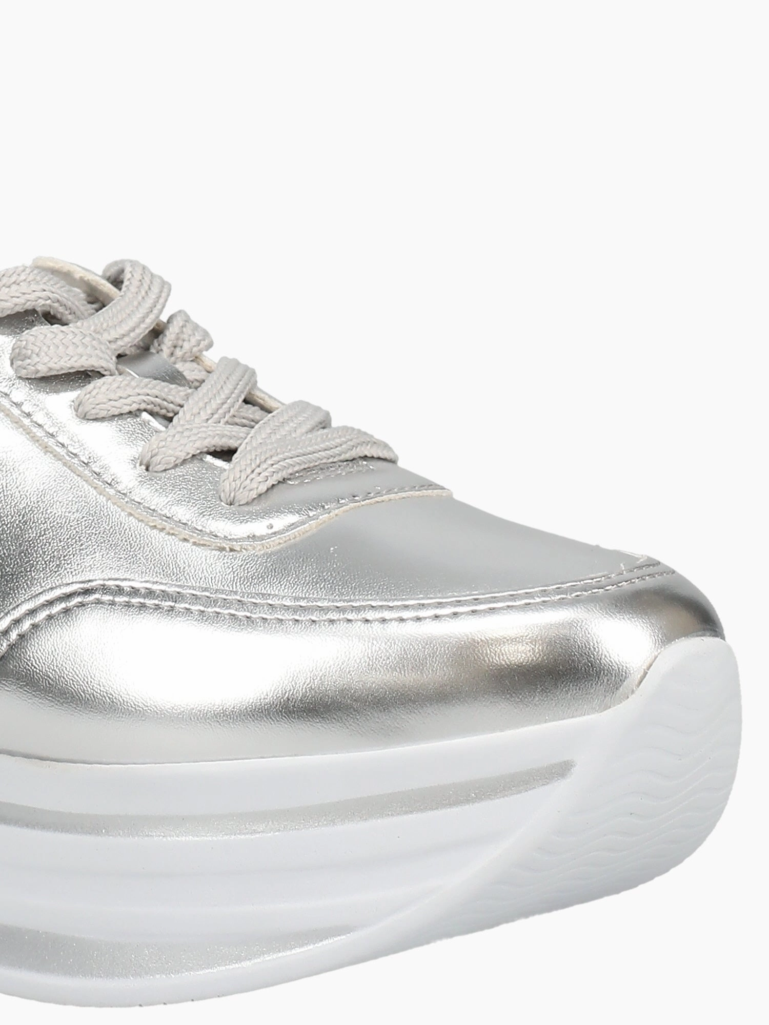 525421060 Silver Famous Casual Shoes