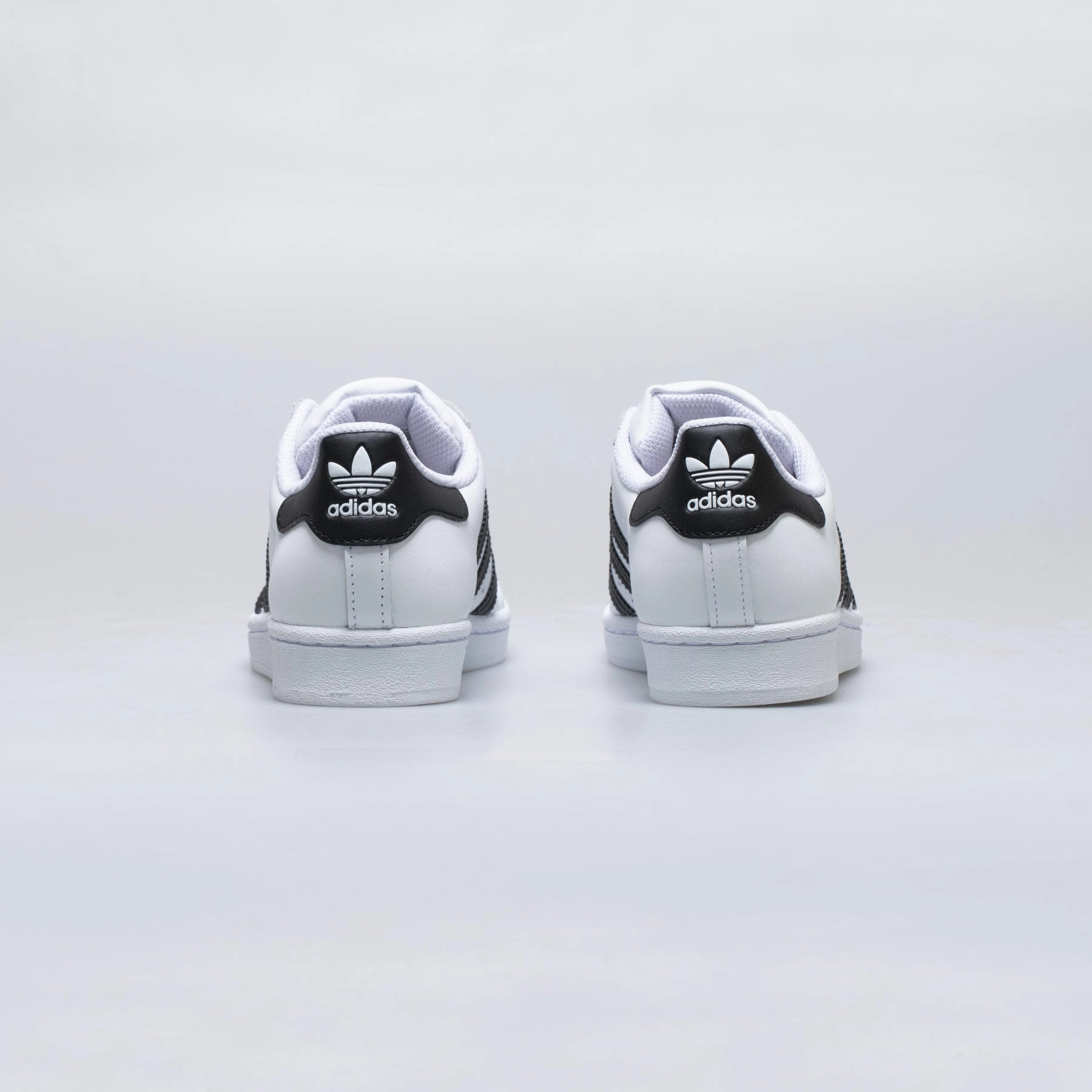 Superstar Grade School Lifestyle Shoe - White/Black Adidas Forum Shoes