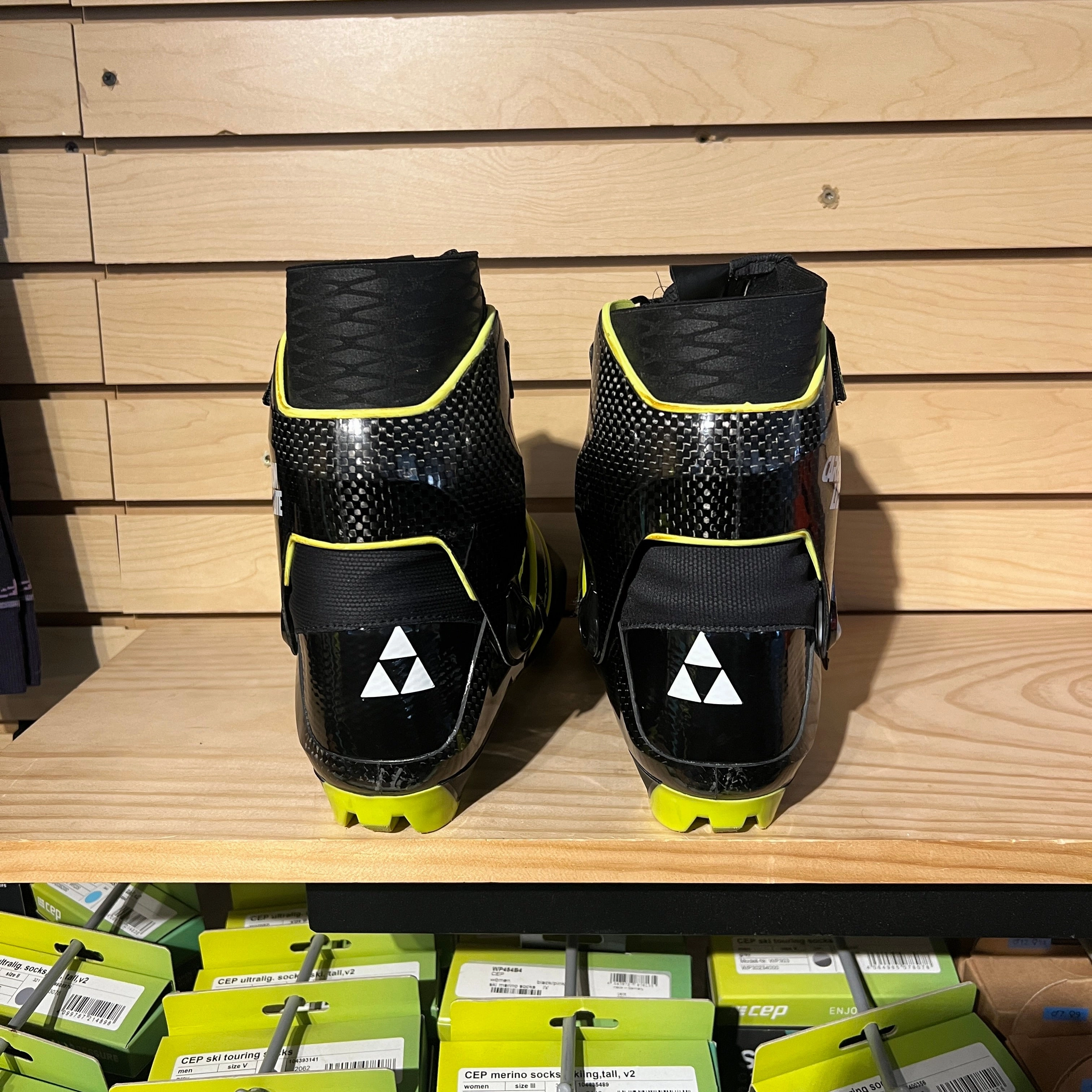 Knee High Faux Fur Boots Fischer Carbonlite Skate Boots - EU 46 - USED