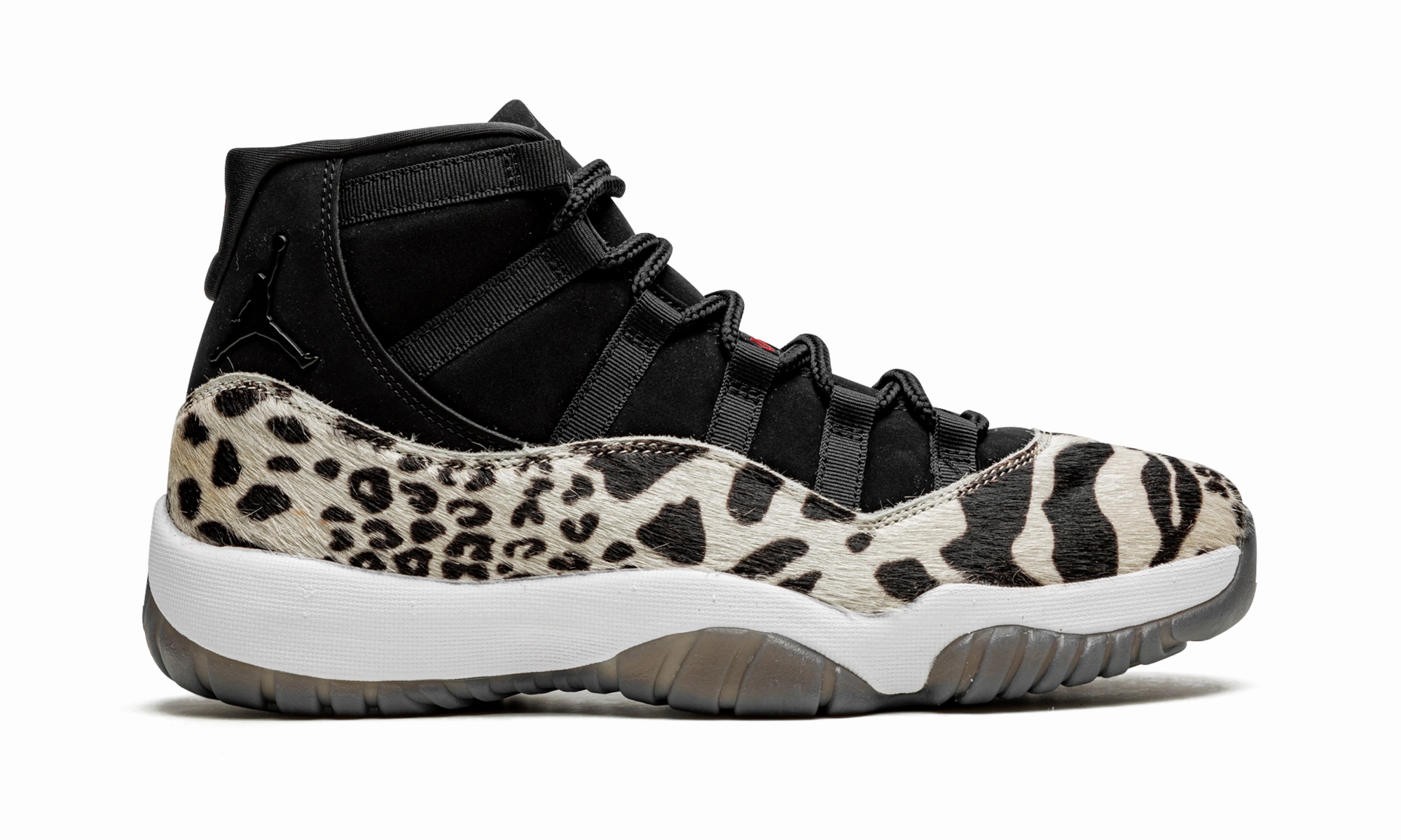 Troops Sneakers AIR JORDAN 11 WMNS "Animal Instinct"