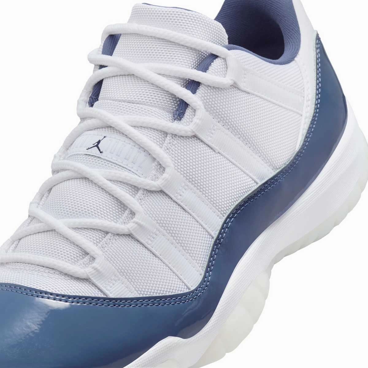 Native Sneakers Air Jordan 11 Retro Low 'Diffused Blue'