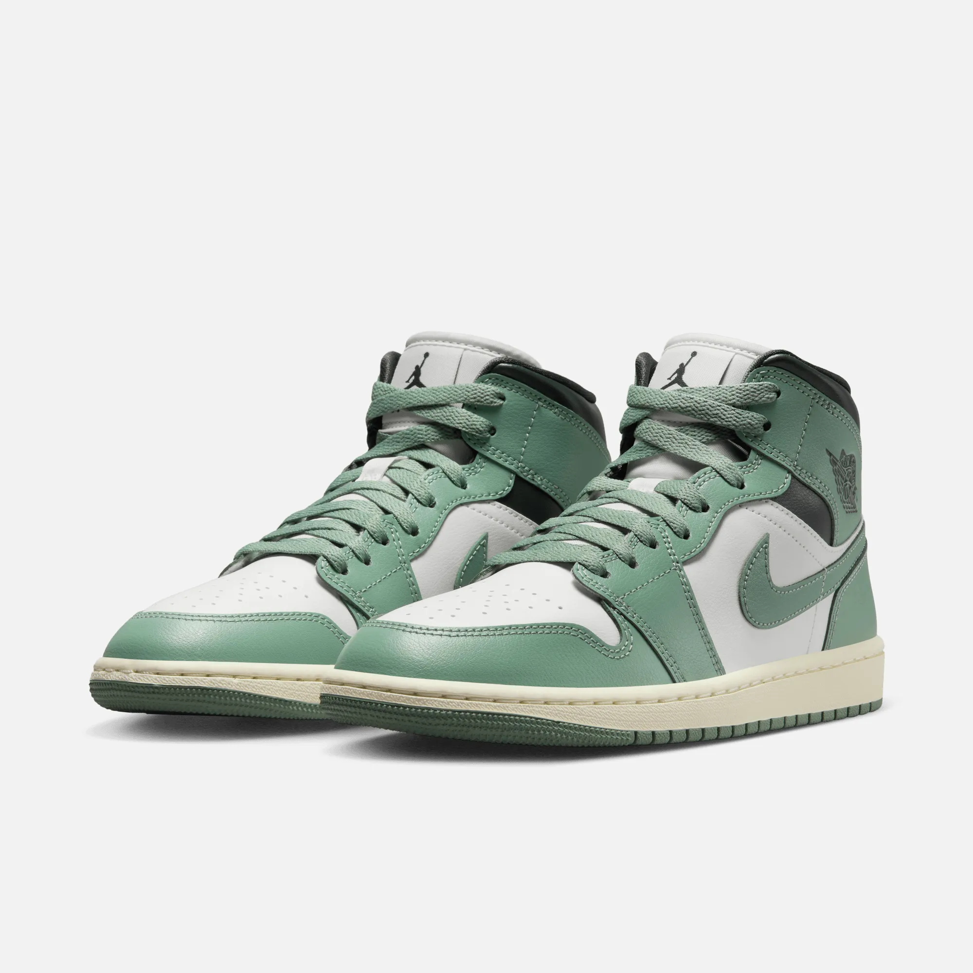 Air Jordan Women's 1 Mid Jade Smoke Best Boat Sneakers
