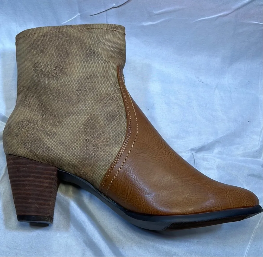 Gabriella Rocha  Women's  Macaria   Ankle Boot size 11M Wellie Boots