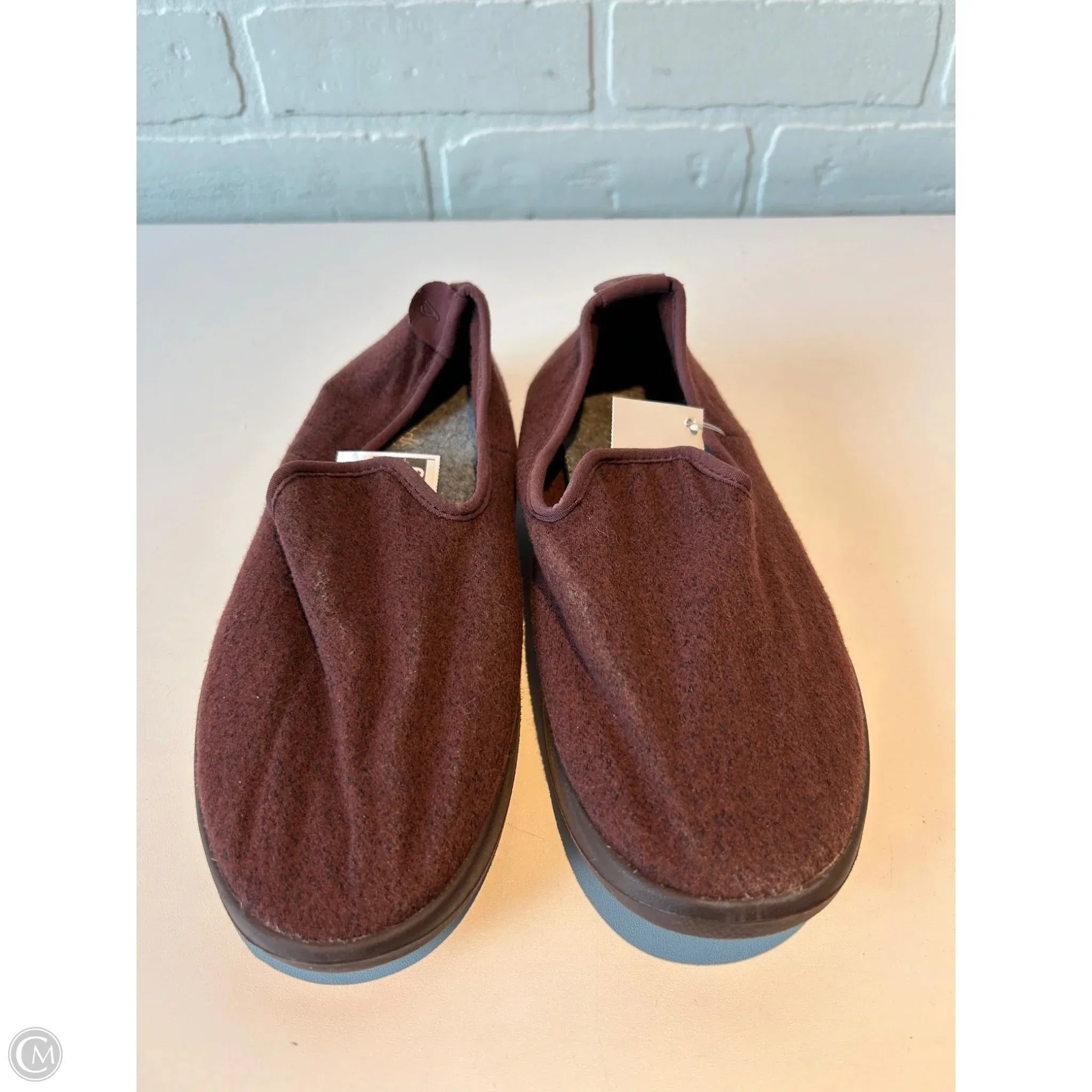 Shoes Sneakers By Allbirds In Red, Size: 7 Orange Casual Shoes