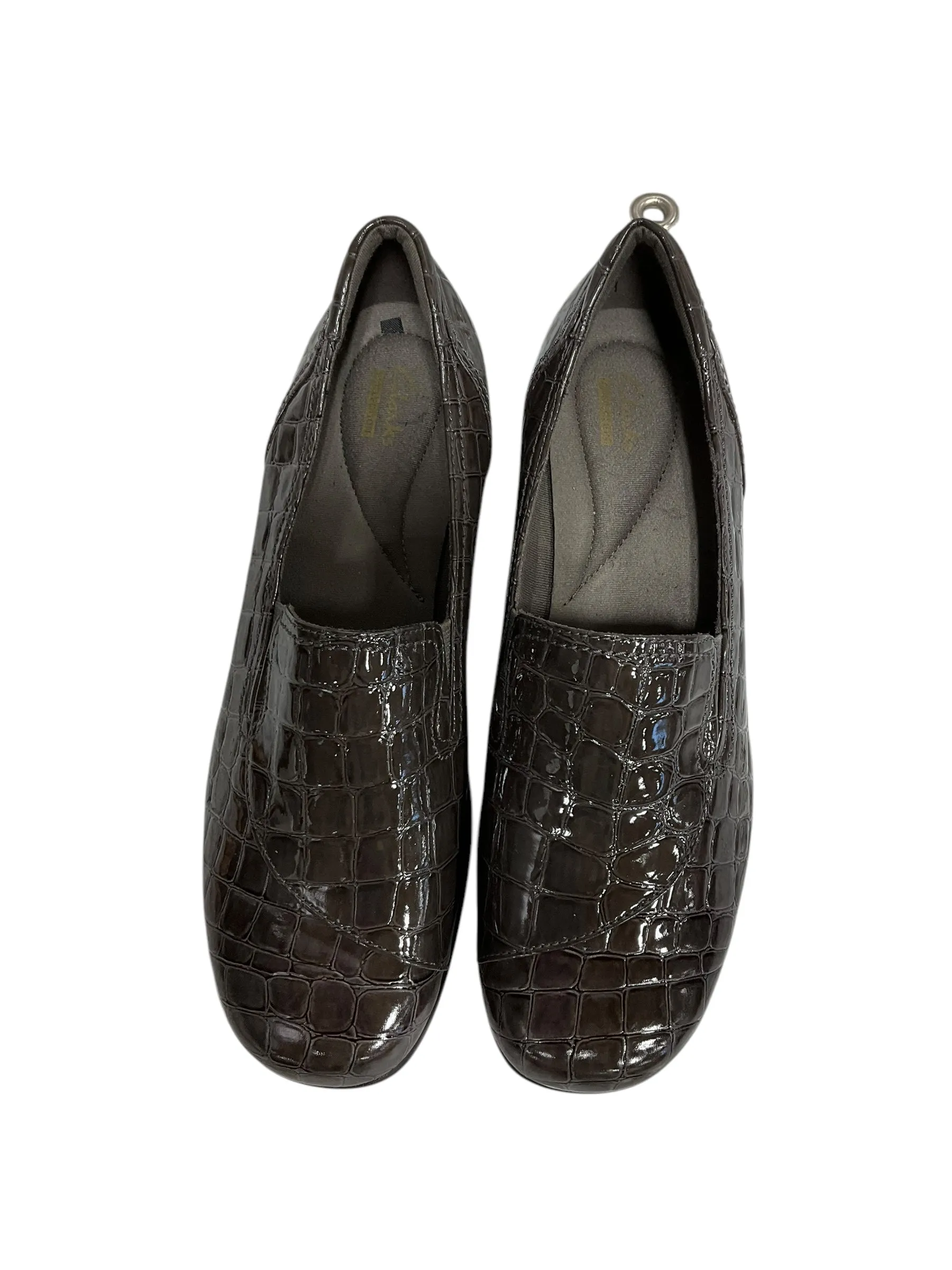 Shoes Flats By Clarks In Brown, Size: 9.5 Caterpillar Flat Shoes