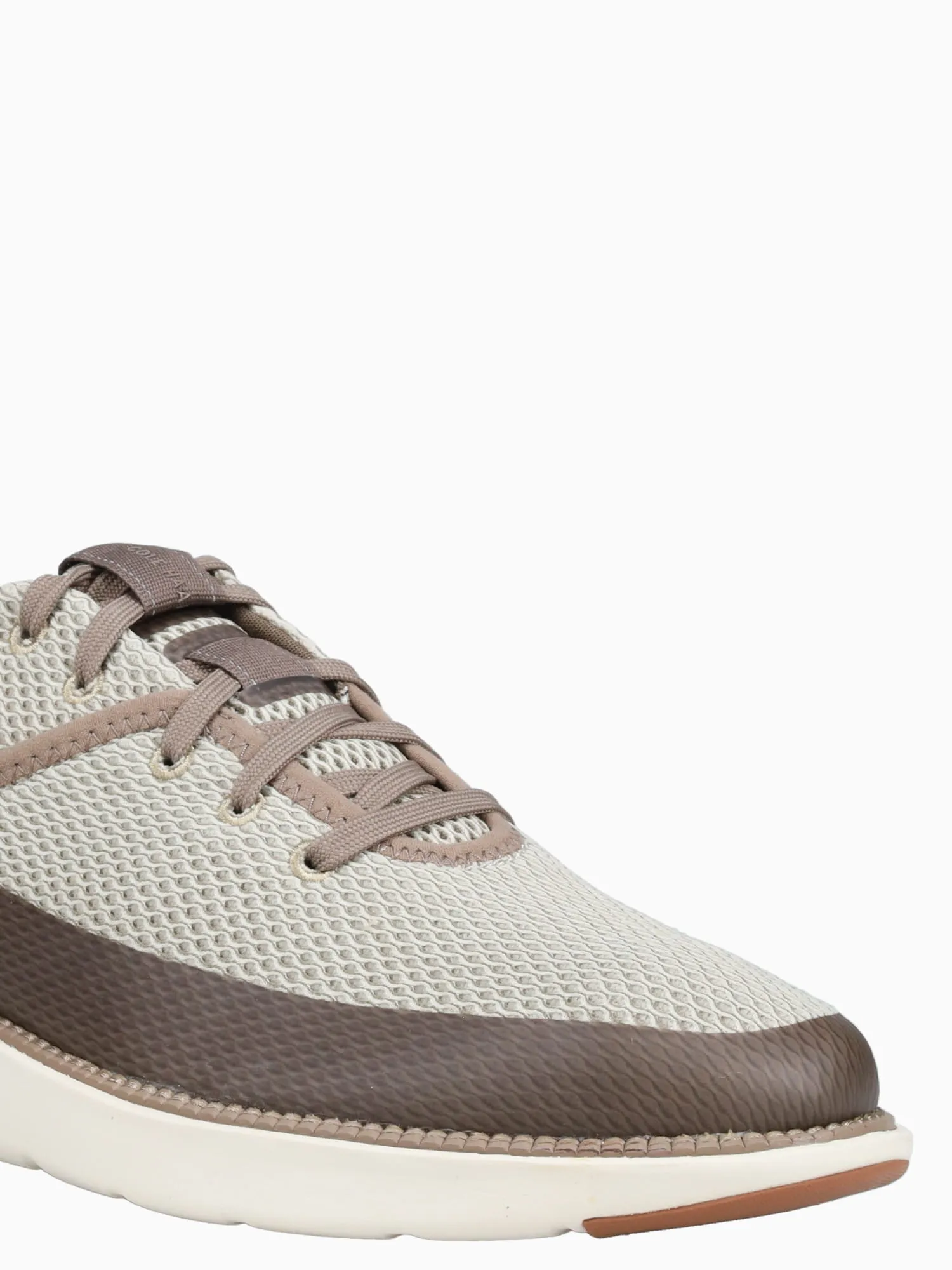 Grand Atlantic Sneaker Silver Acorn Casual Lace-up Shoes