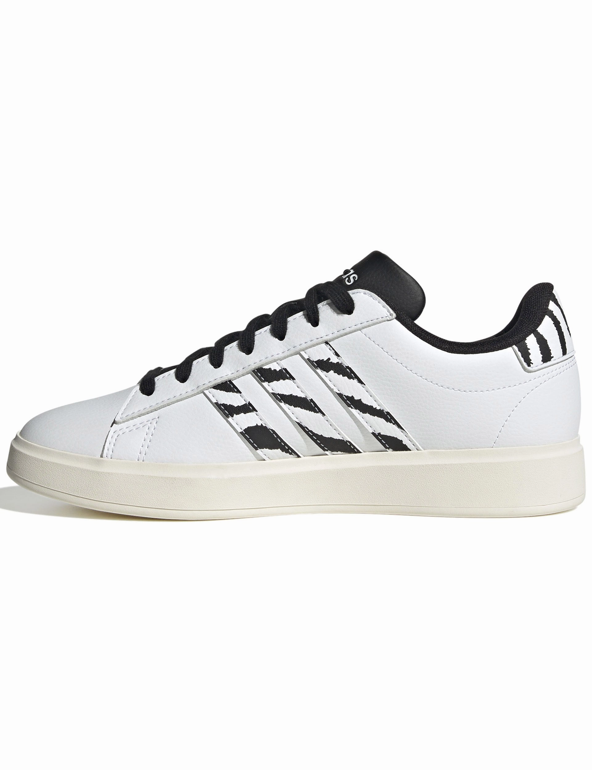 Grand Court 2.0 Shoes - Cloud White/Core Black Casual Bass Shoes