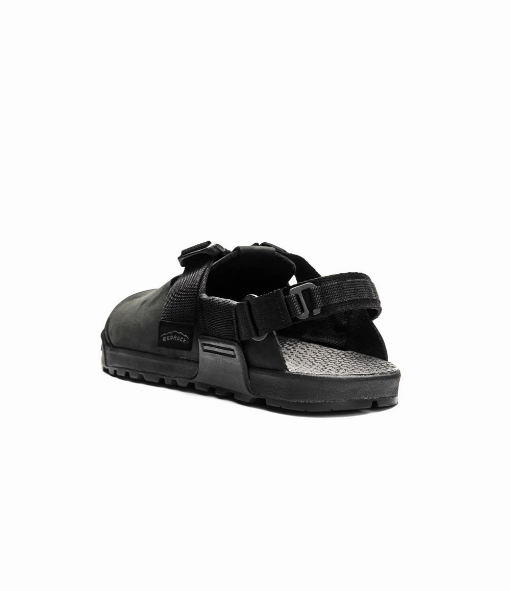 Pirate Buckle Boots Mountain Clog Nubuck