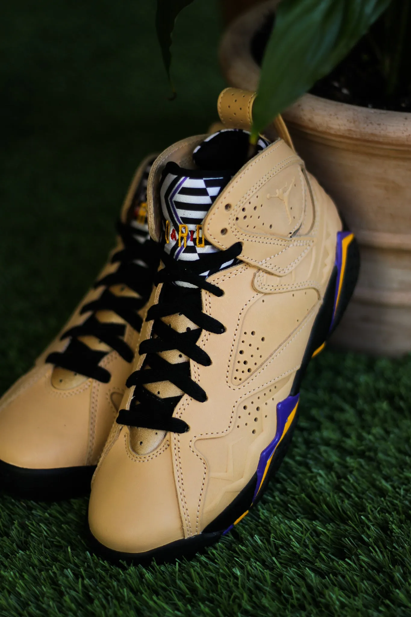 6c Sneakers AIR JORDAN 7 RETRO SE (GS) "VACHETTA TAN"