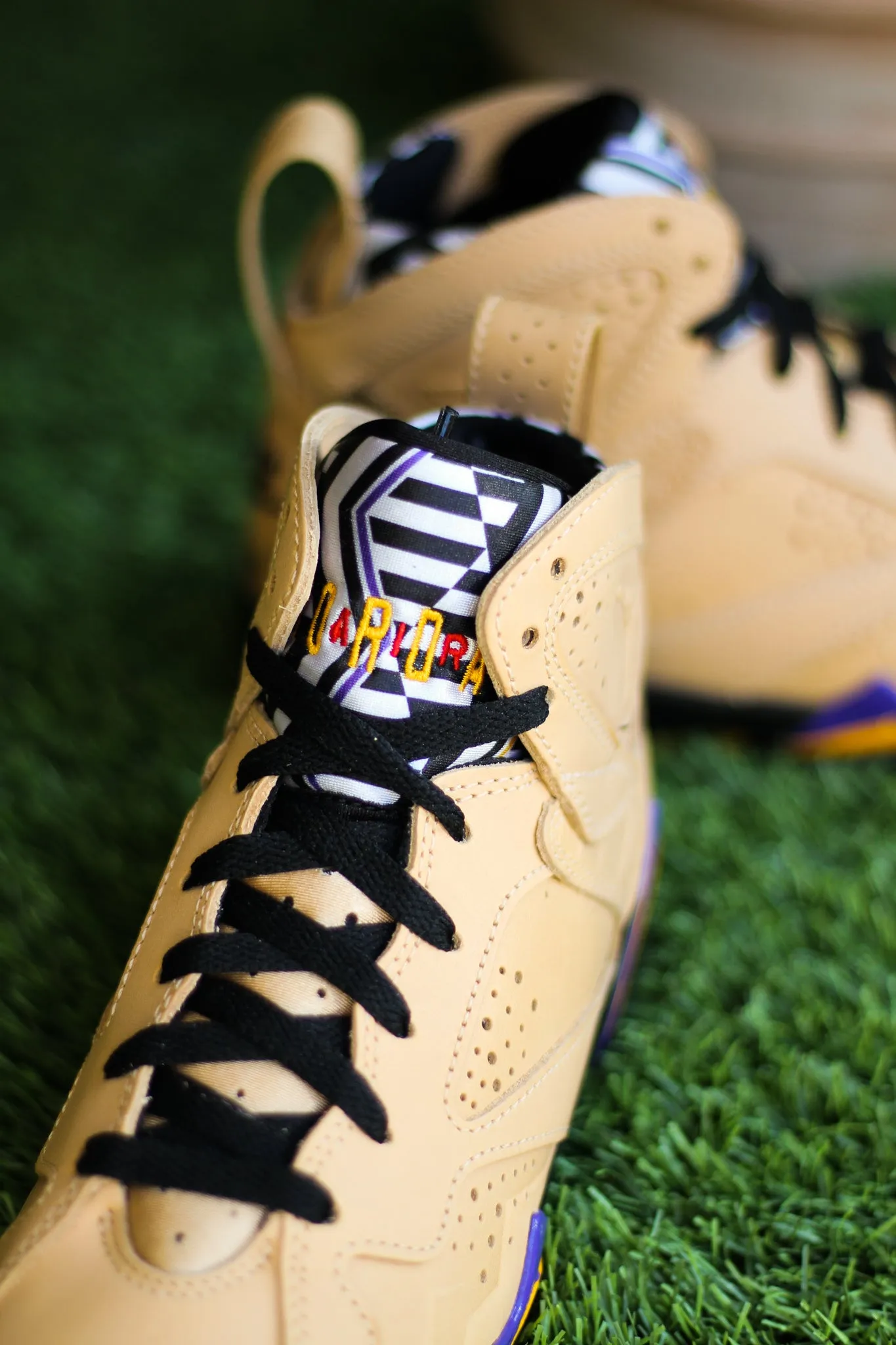 18. NULL AIR JORDAN 7 RETRO SE (GS) "VACHETTA TAN"