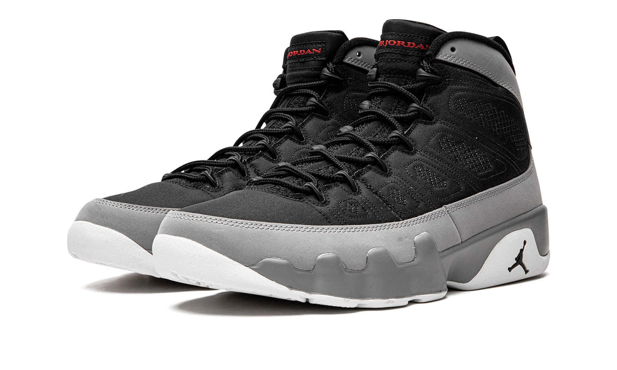 Anthem Cross Sneakers Air Jordan 9 Retro "Particle Grey"