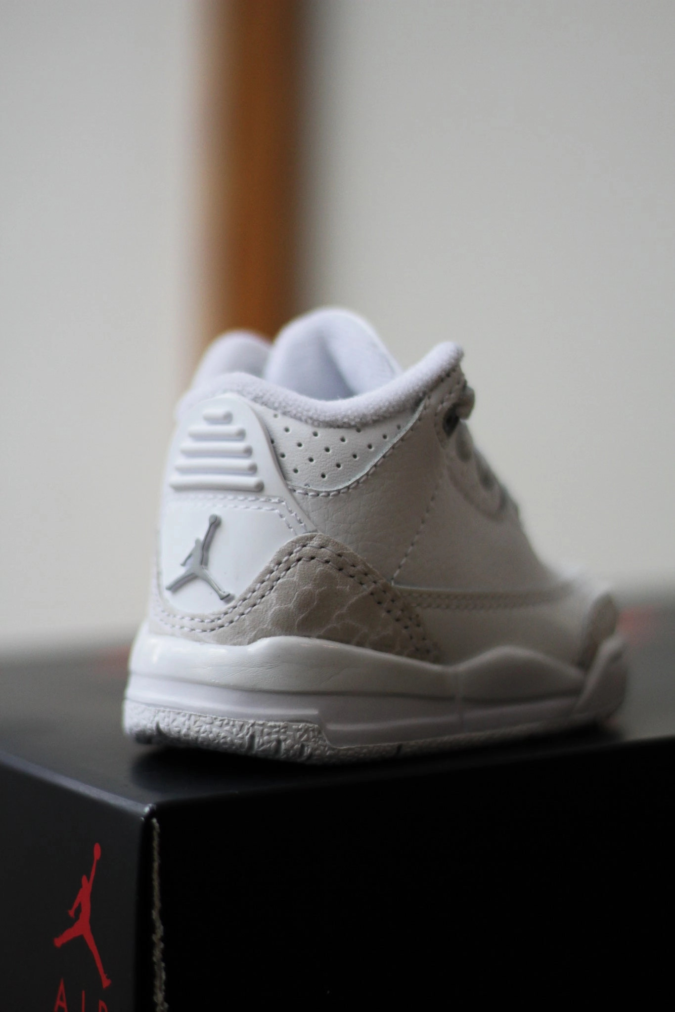 JORDAN 3 RETRO (TD) "WHITE/METALLIC SILVER-WHITE" Chanel Sneakers