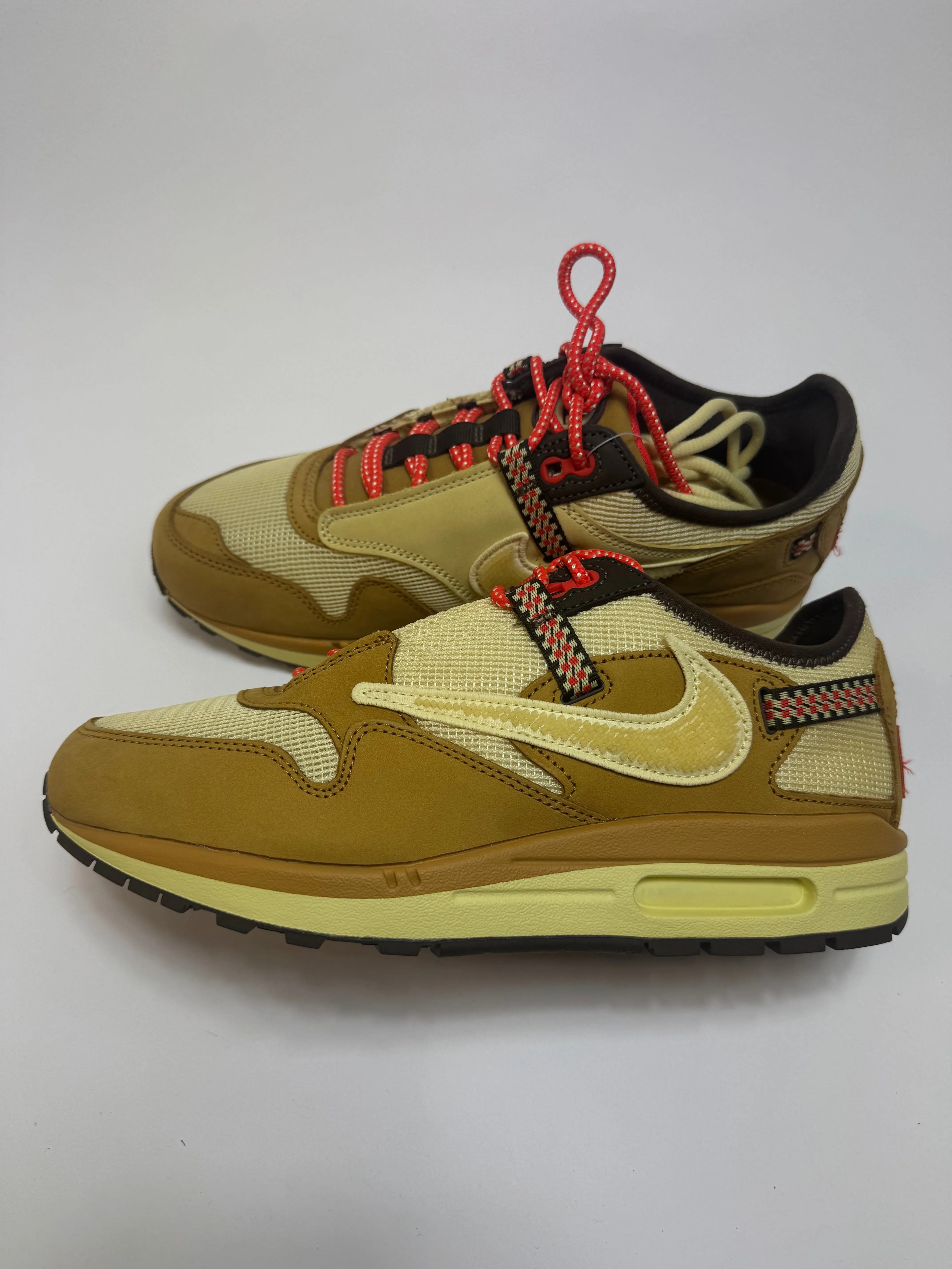 Travis Scott x Nike Air Max 1  Cactus Jack "Wheat Lemon Drop" Nike Eybl Shoes