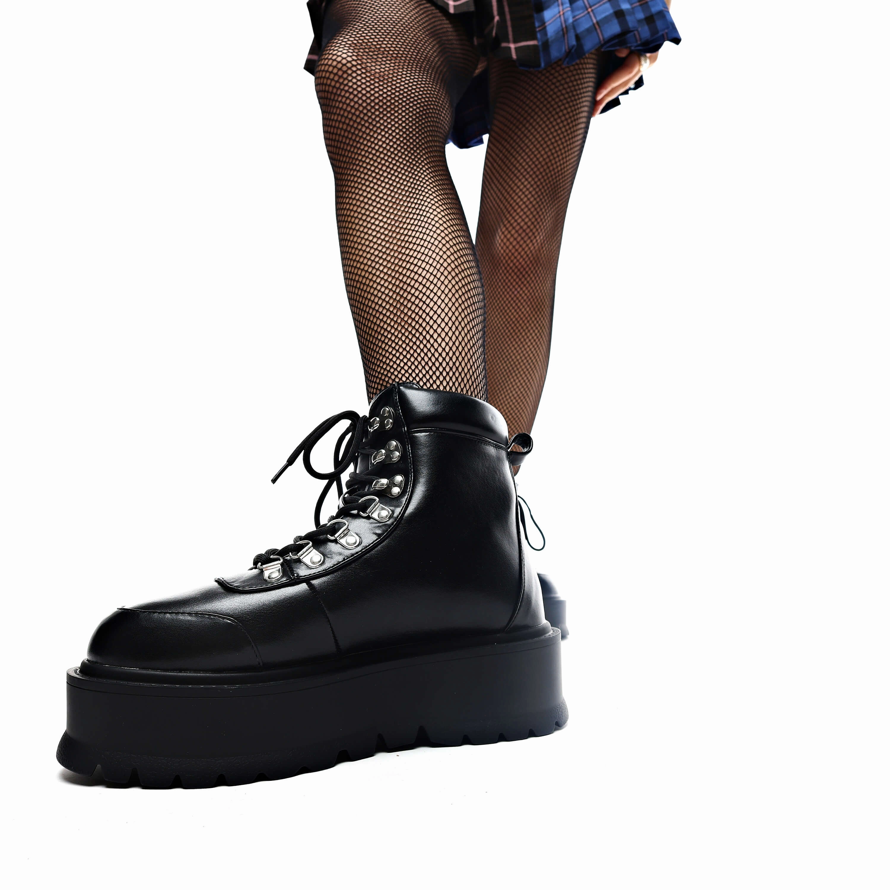 Comfortable Boho Boots Uk HYDRA All Black Matrix Platform Boots