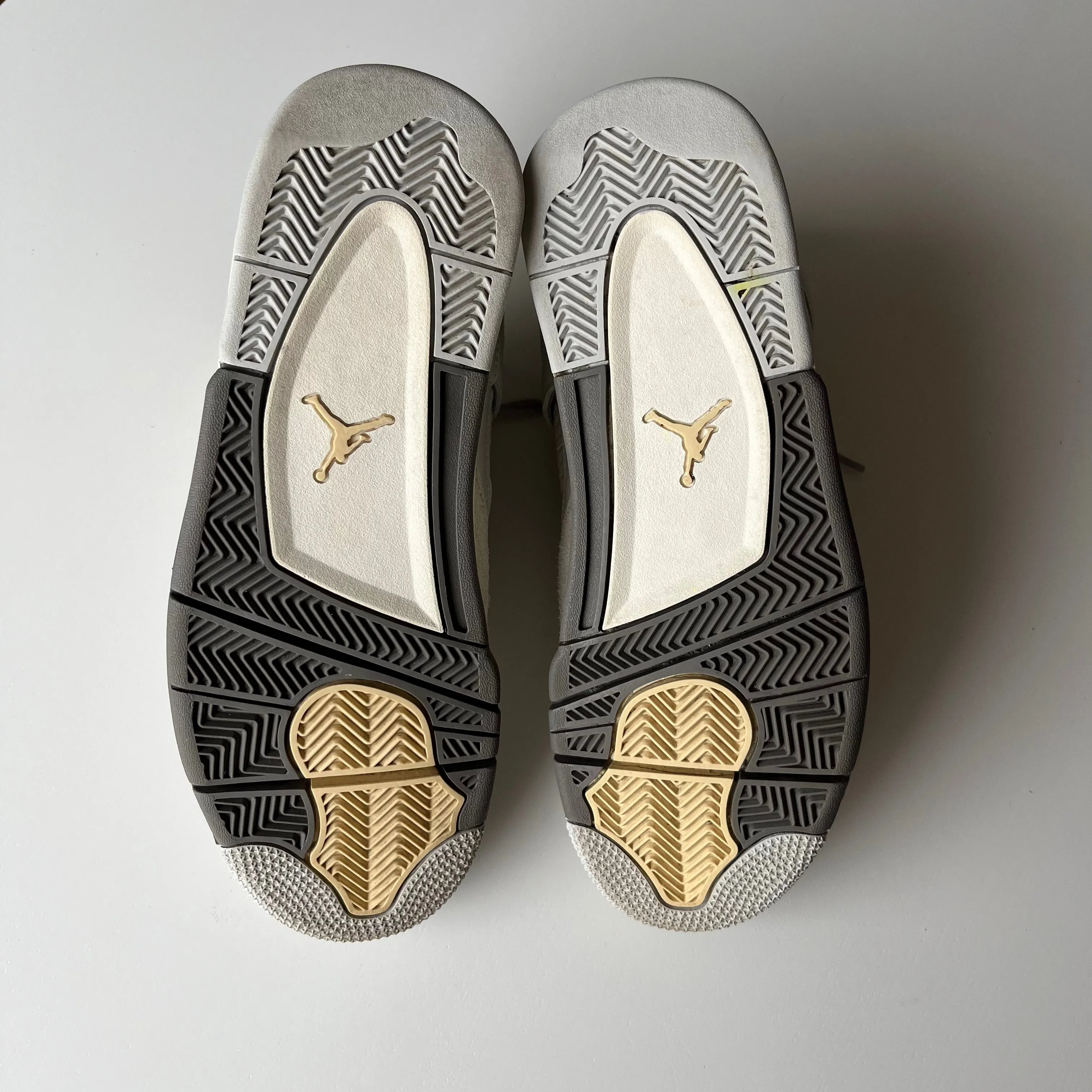 Air Jordan 4 Retro SE Craft Photon (taille 42) 420 Sneakers