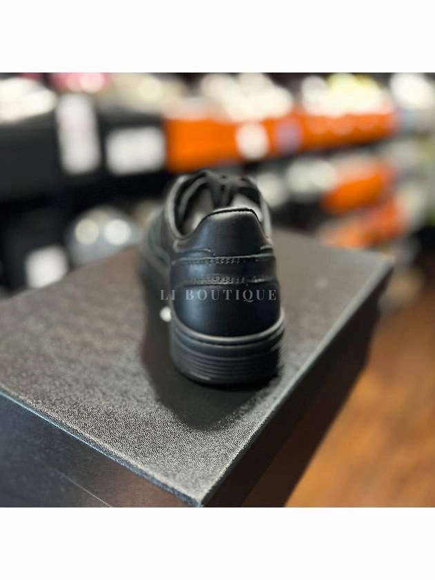 Keen Sneakers CC Logo Calfskin Low Top Sneakers Black Chanel