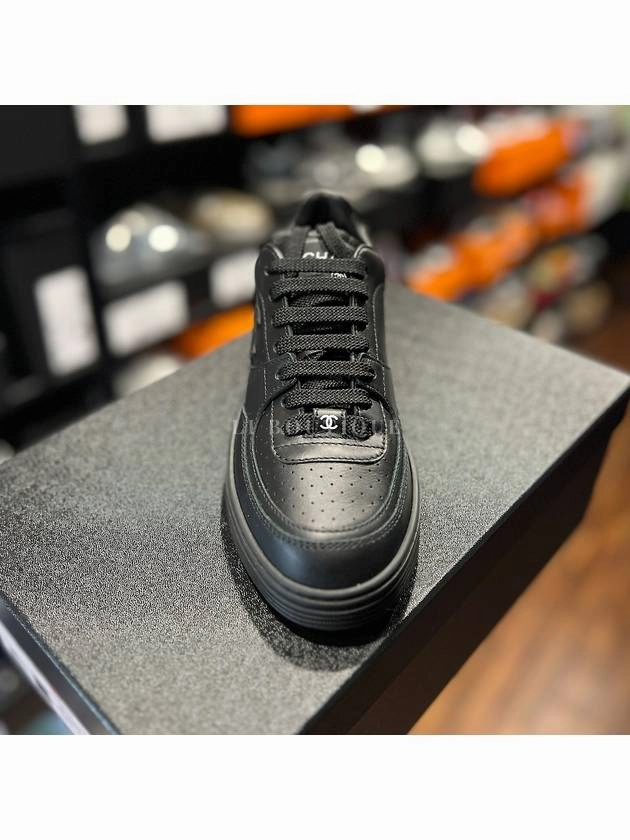 Doctor Scholl's Sneakers CC Logo Calfskin Low Top Sneakers Black Chanel