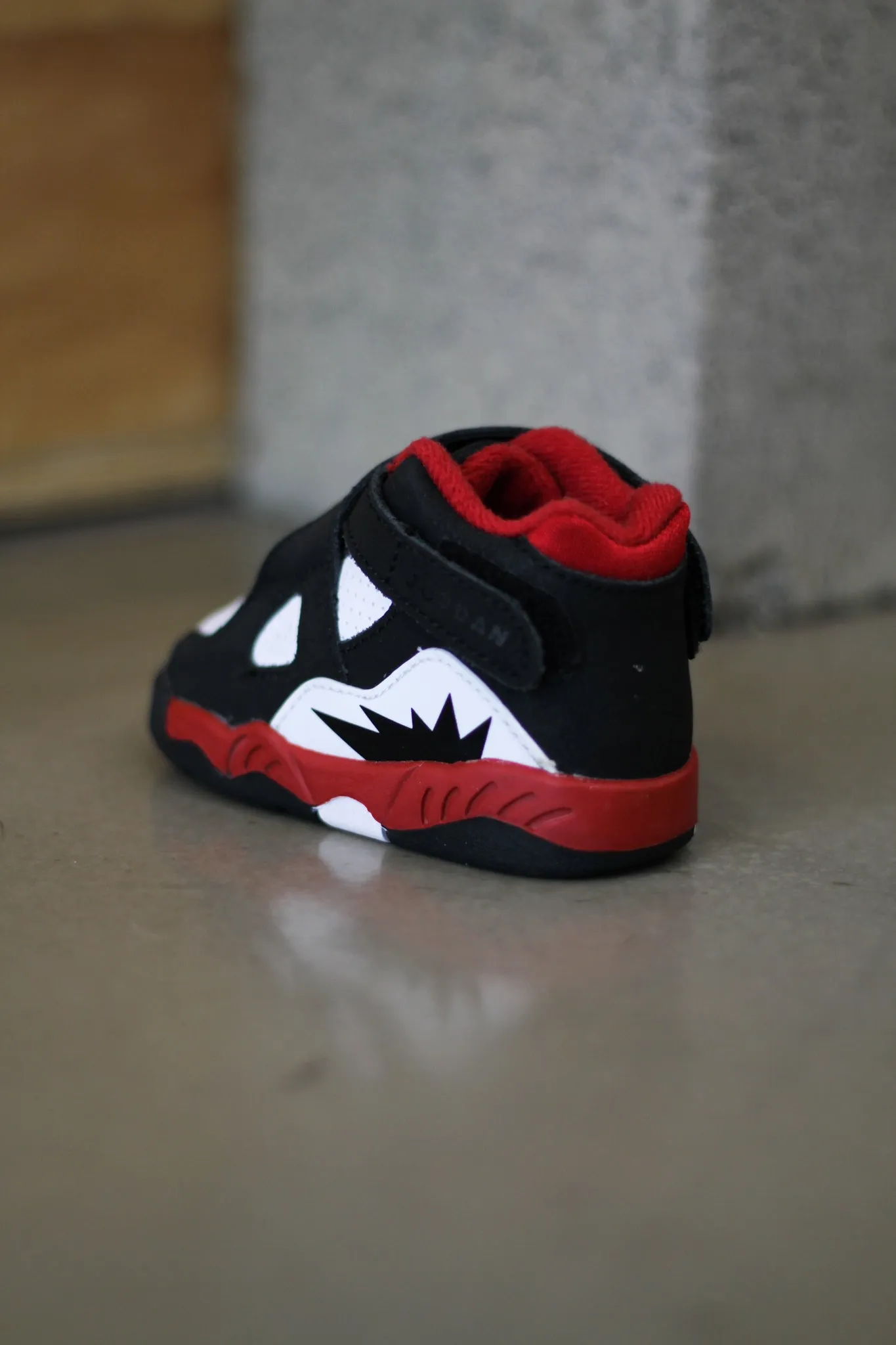 JORDAN 8 RETRO (TD) "PAPRIKA" Sneakers With Individual Toes