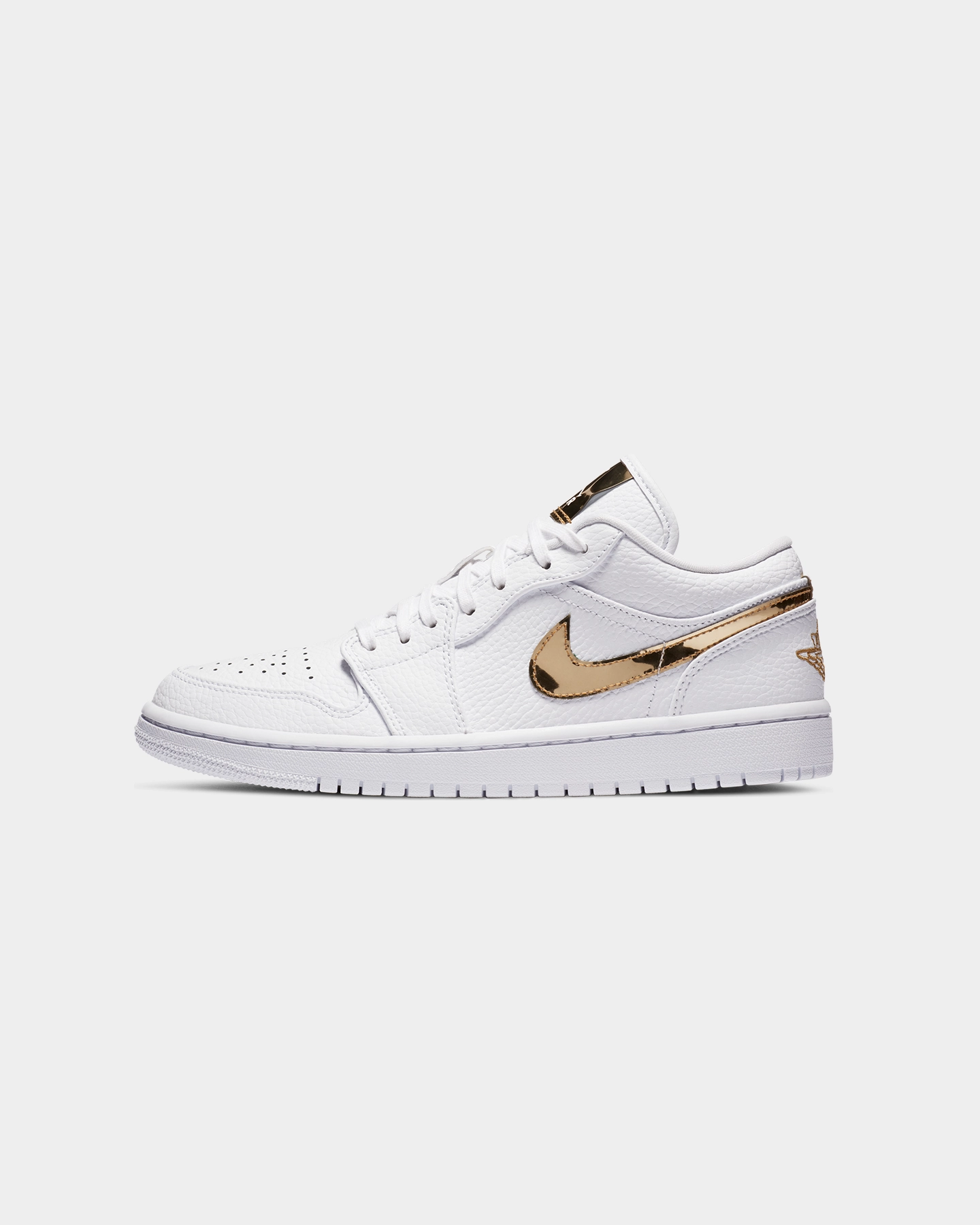Jordan Women's Air Jordan 1 Low SE "Metallic Gold" White/Metallic Gold Shoes Business Casual Outfit