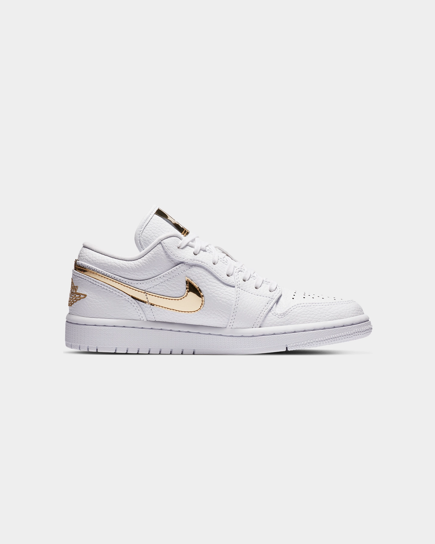 Jordan Women's Air Jordan 1 Low SE "Metallic Gold" White/Metallic Gold Dunk Low Retro Se Casual Shoes