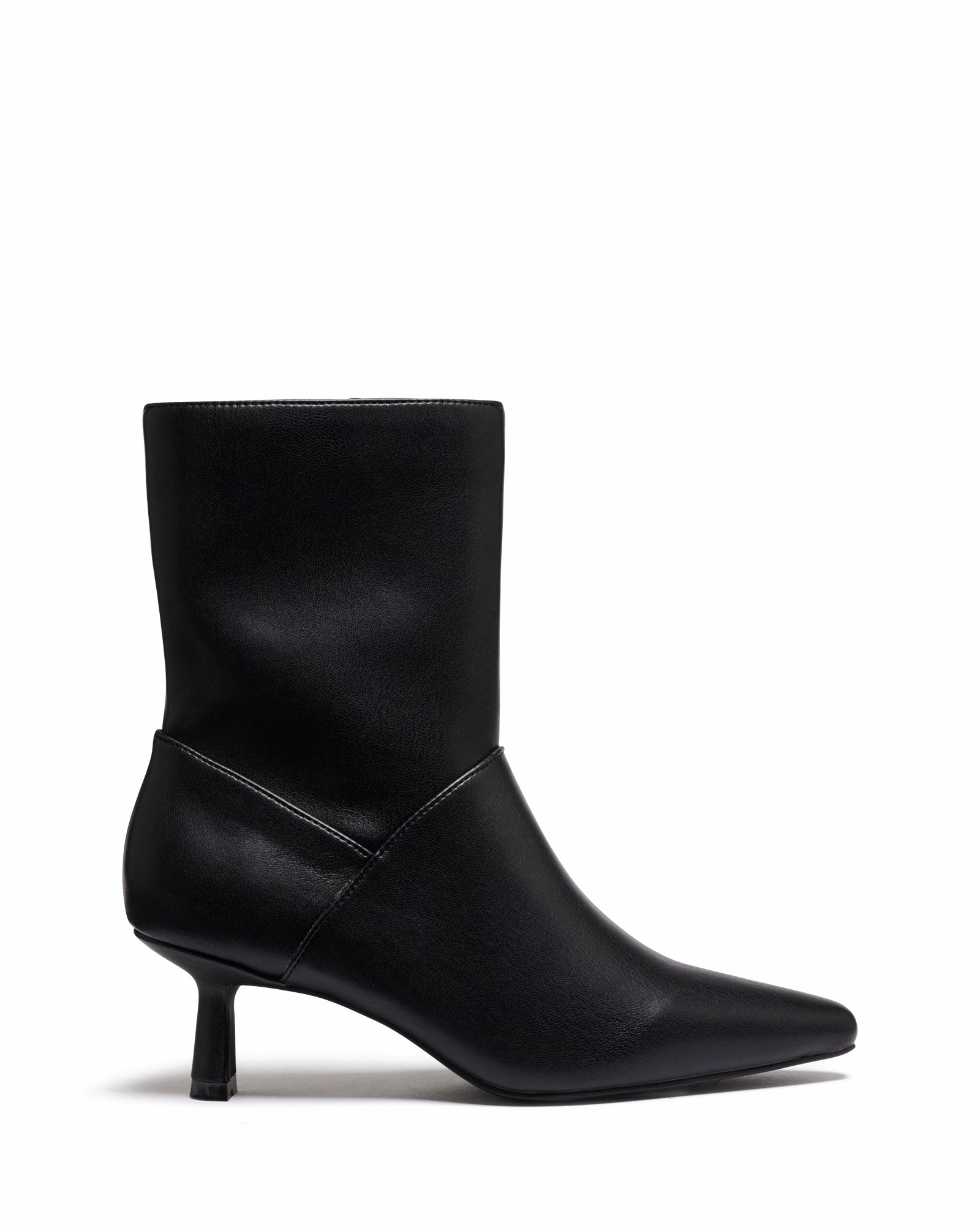 Kacee Ankle Boot Black Smooth Boots With A Chunky Heel