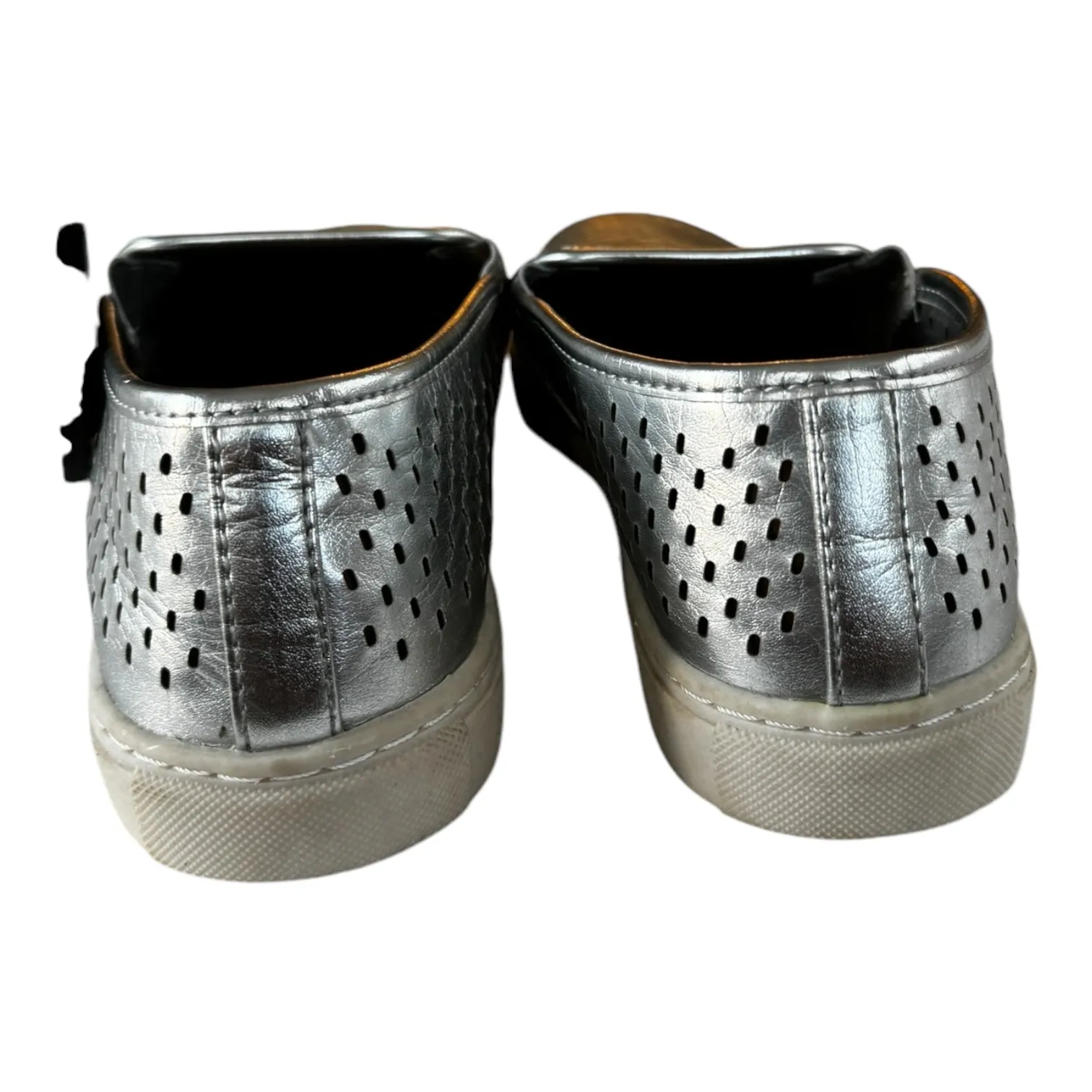 Shoes Flats By Brash In Silver, Size: 10 Top Running Shoes For Flat Feet