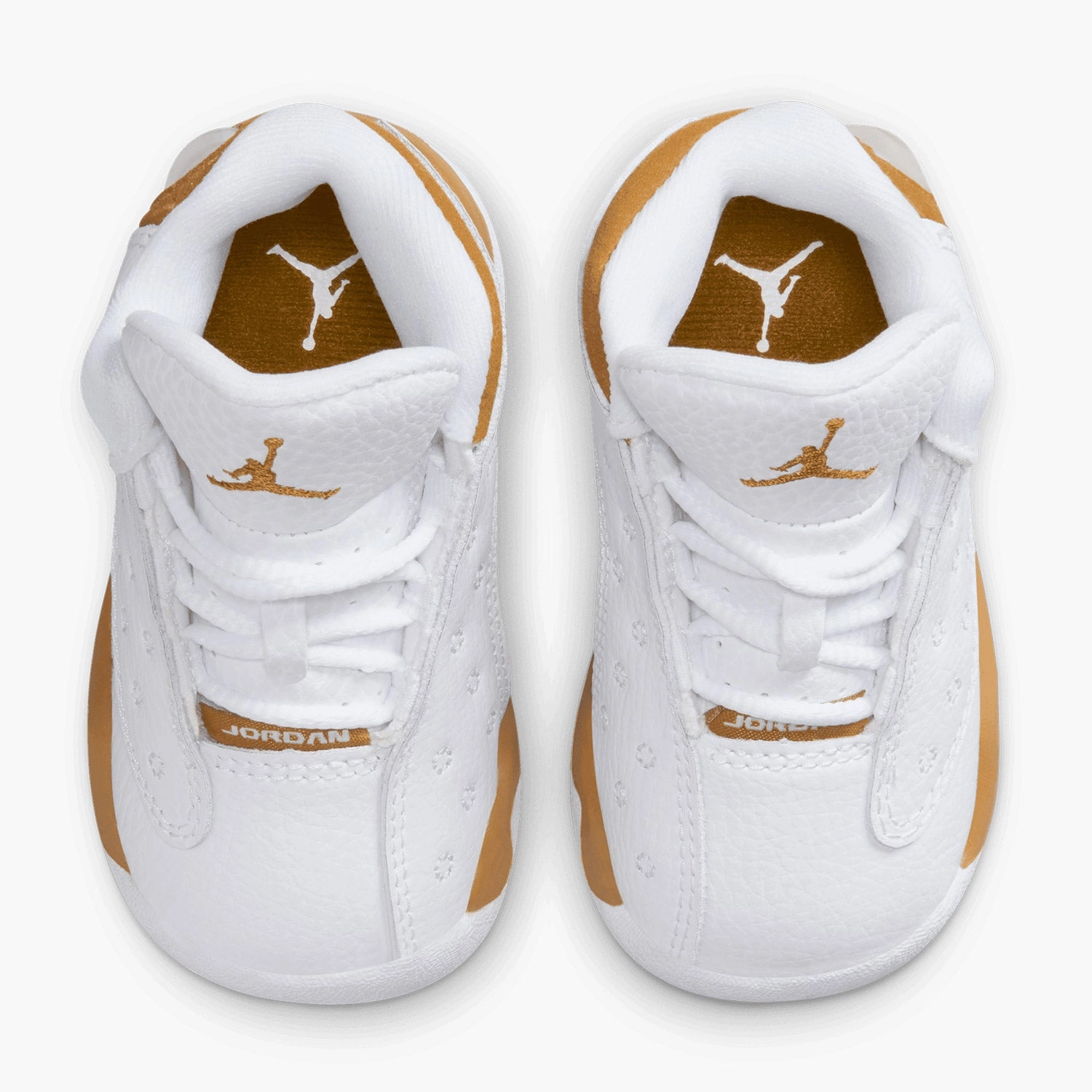 Washing Sneakers Kid's Air Jordan 13 Retro "Wheat" Toddlers