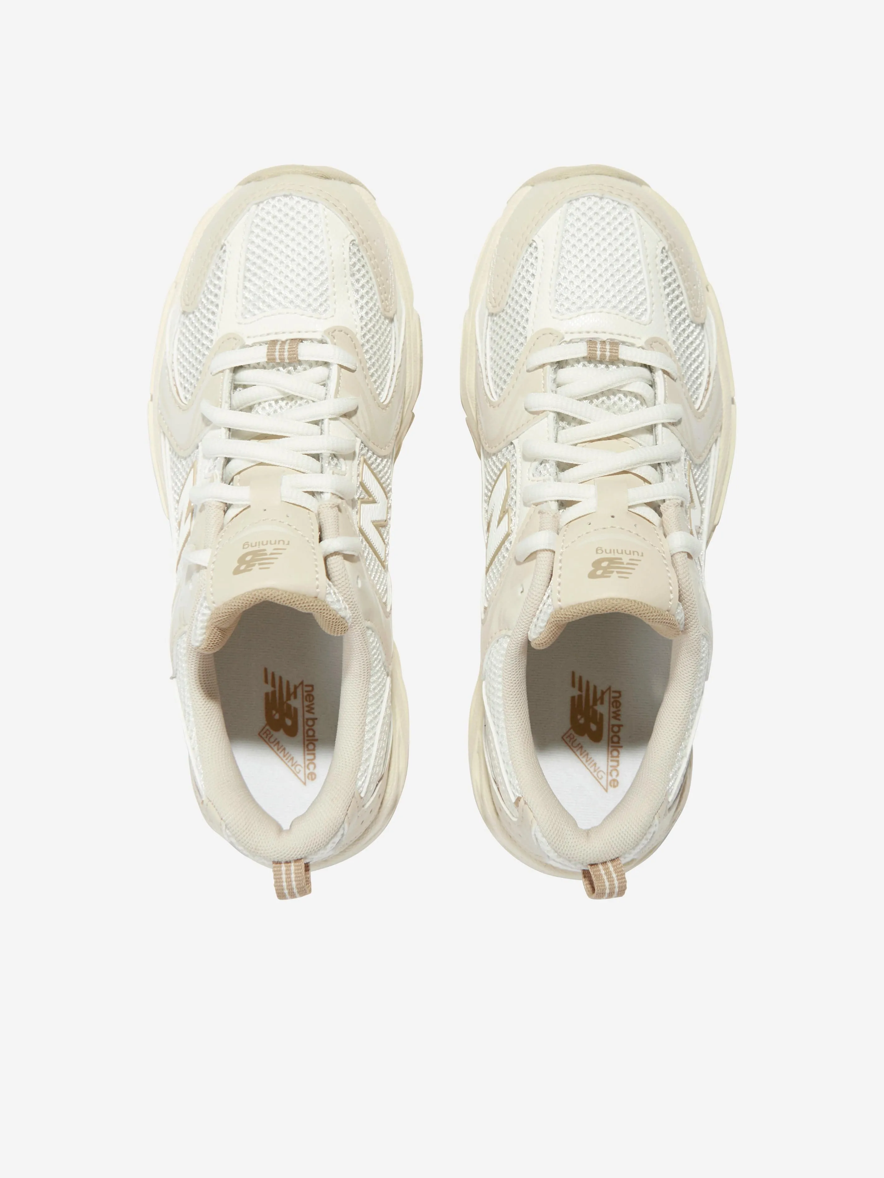 Kids 530 Trainers in Ivory 2e Vs 4e New Balance