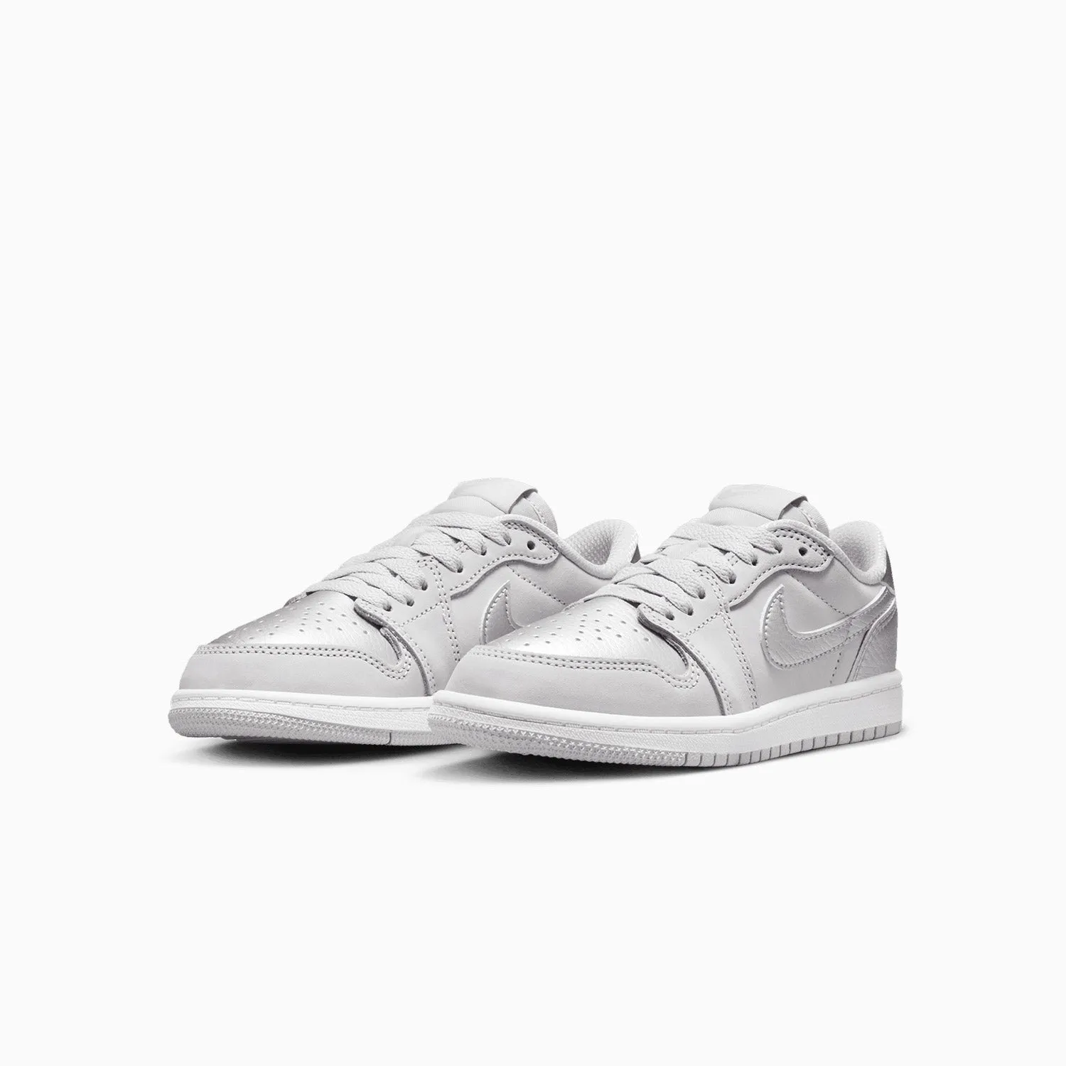 Kid's Air Jordan 1 Retro OG "Metallic Silver" Pre School Best Casual Shoes For Office Wear