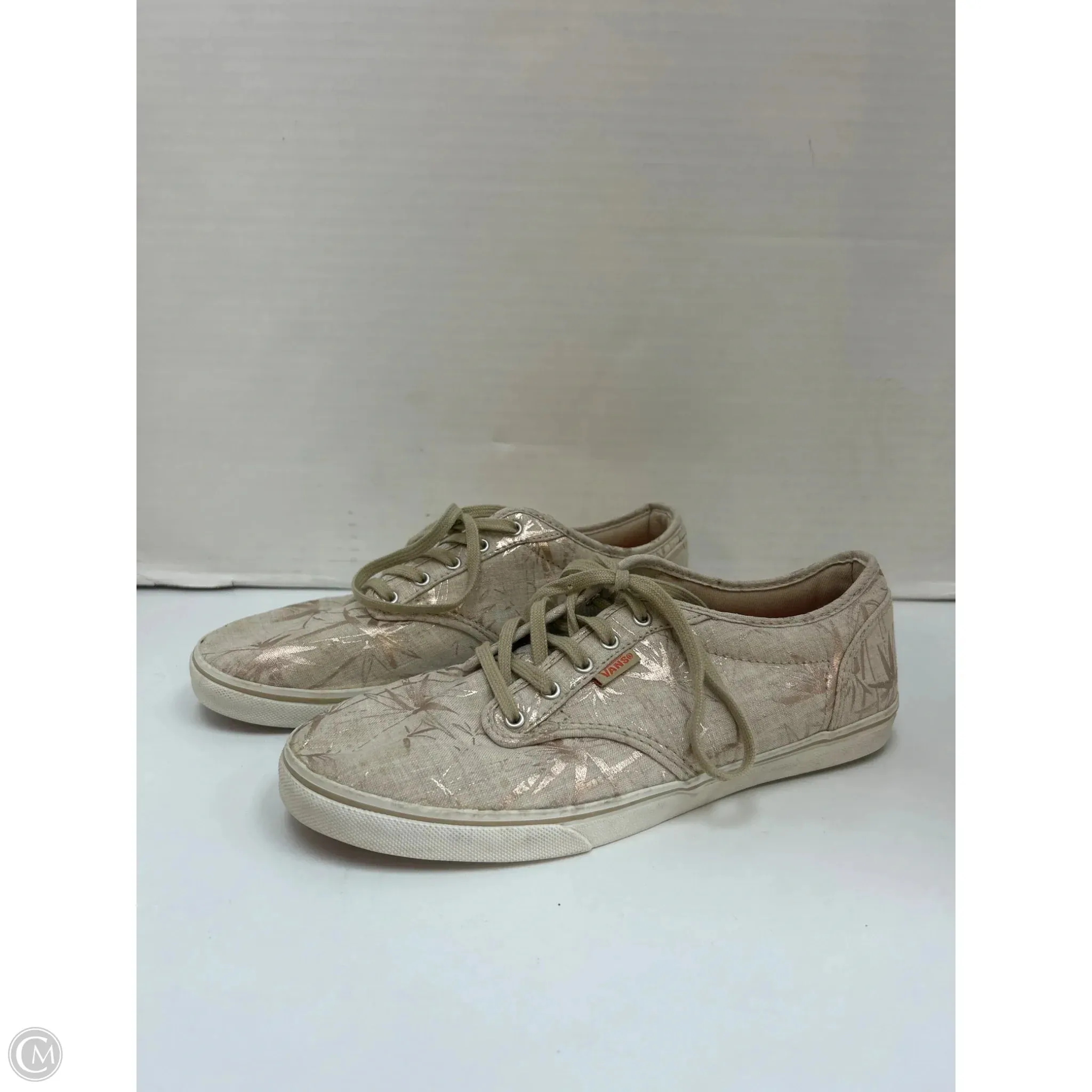 Club Factory Shoes Casual Shoes Sneakers By Vans In Gold, Size: 8.5