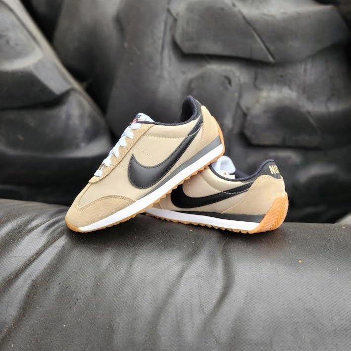 Nike Astro Turf Soccer Shoes W Nike Pacific